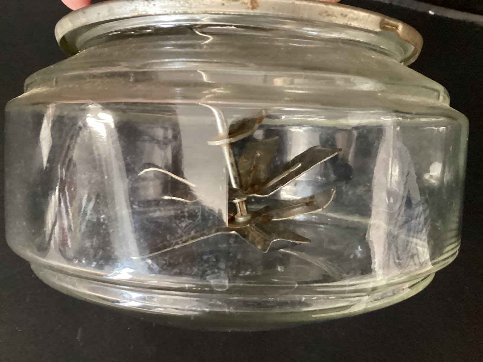 Vintage Glass and Metal Hand Crank Egg Beater/Food Mixer - 4