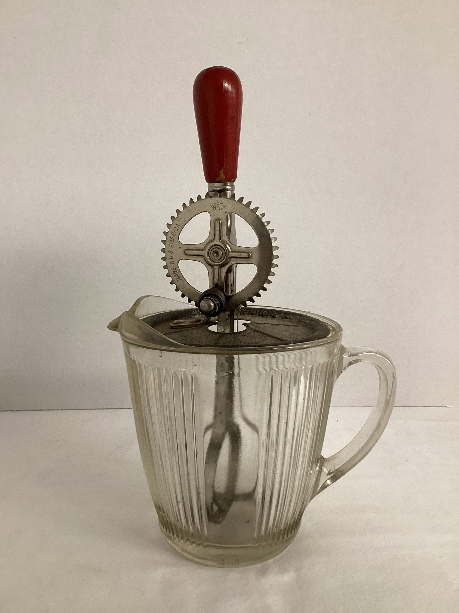 Vintage A&J Ekco Beater with Glass Batter Bowl: number 7216, 11 1/2" h, chip on spout 