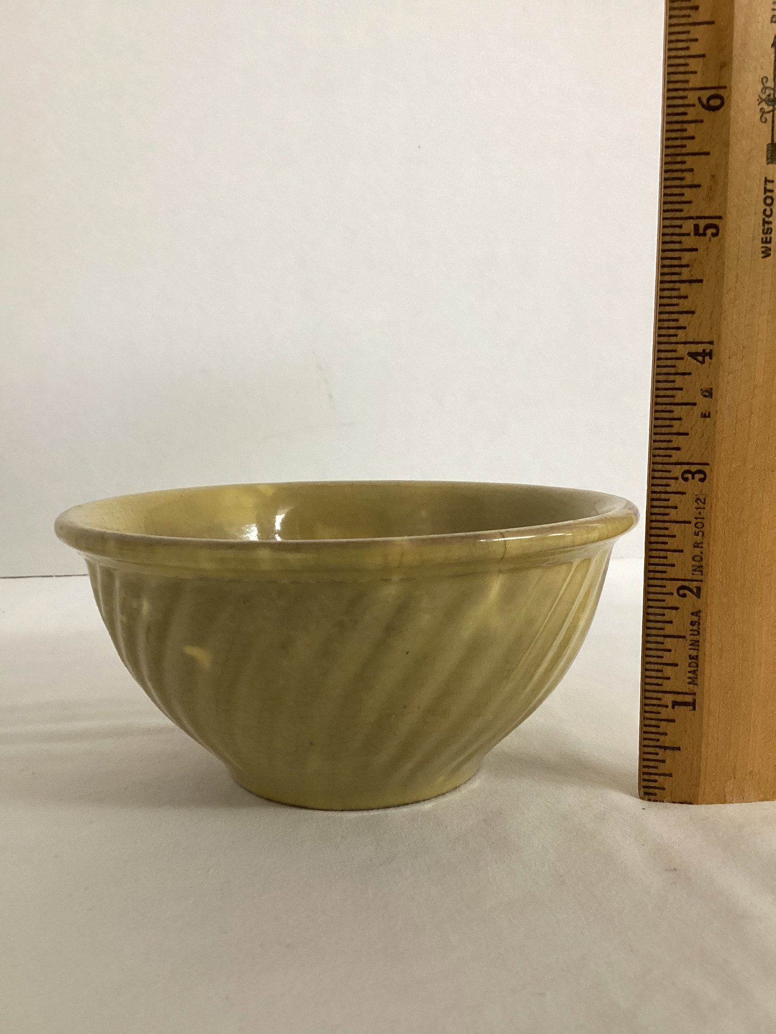 Antique Swirl Pattern Pottery Bowl - 5