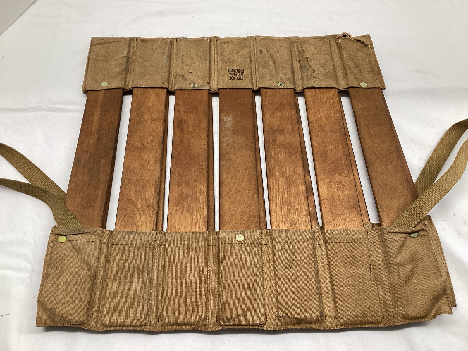 Vintage Relax Wood and Canvas Stadium Seat - 4