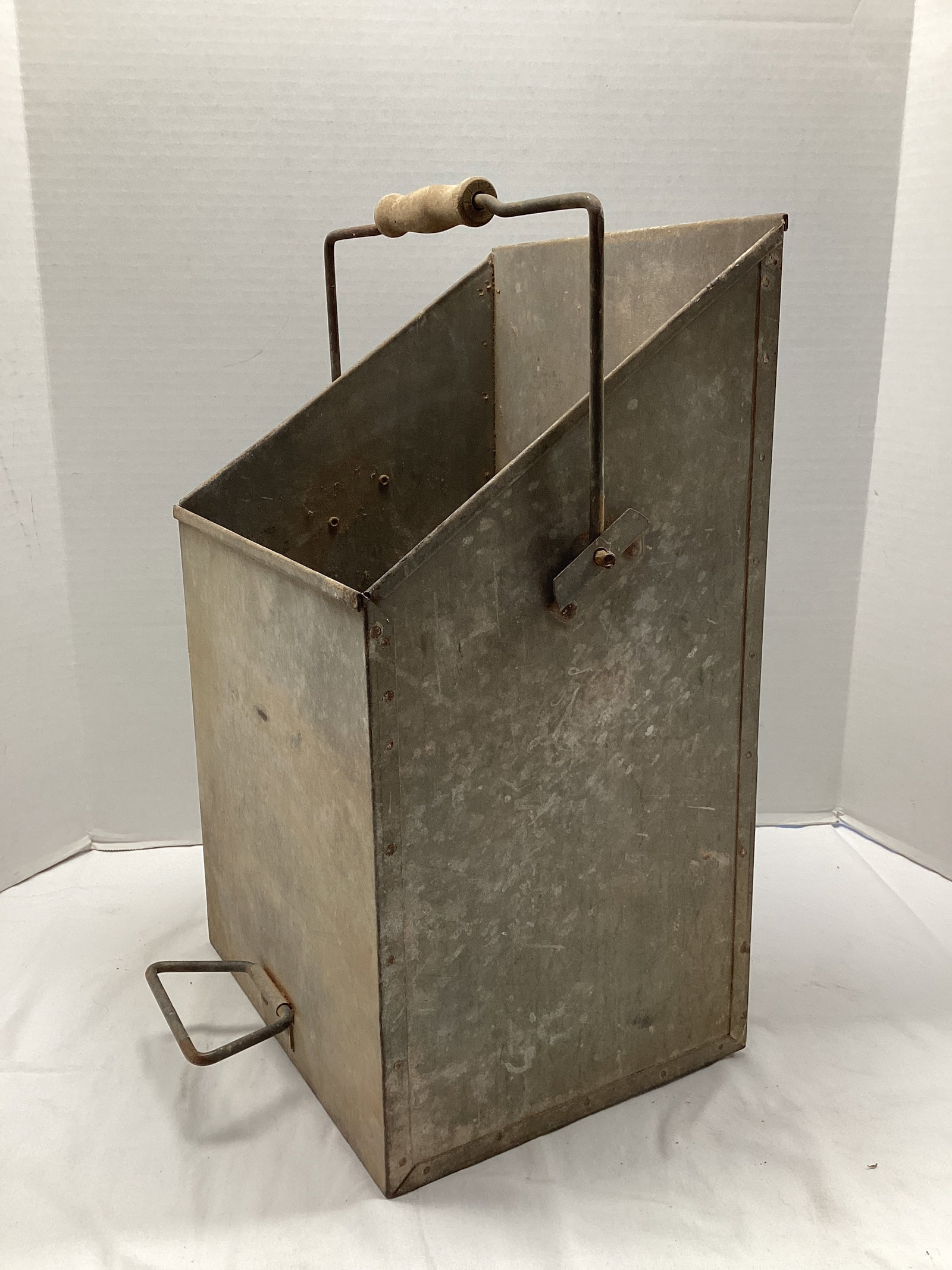 Vintage Metal Two Handled Feed Bin: 11" x 9" x 18 1/2" 