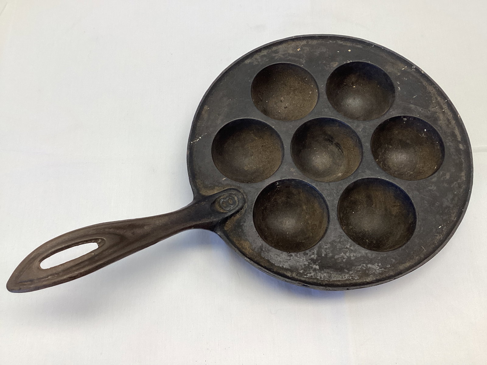 Cast Iron Aebleskiver Danish Spherical Pancake Pan: Marked 8 on the handle, 9" diameter