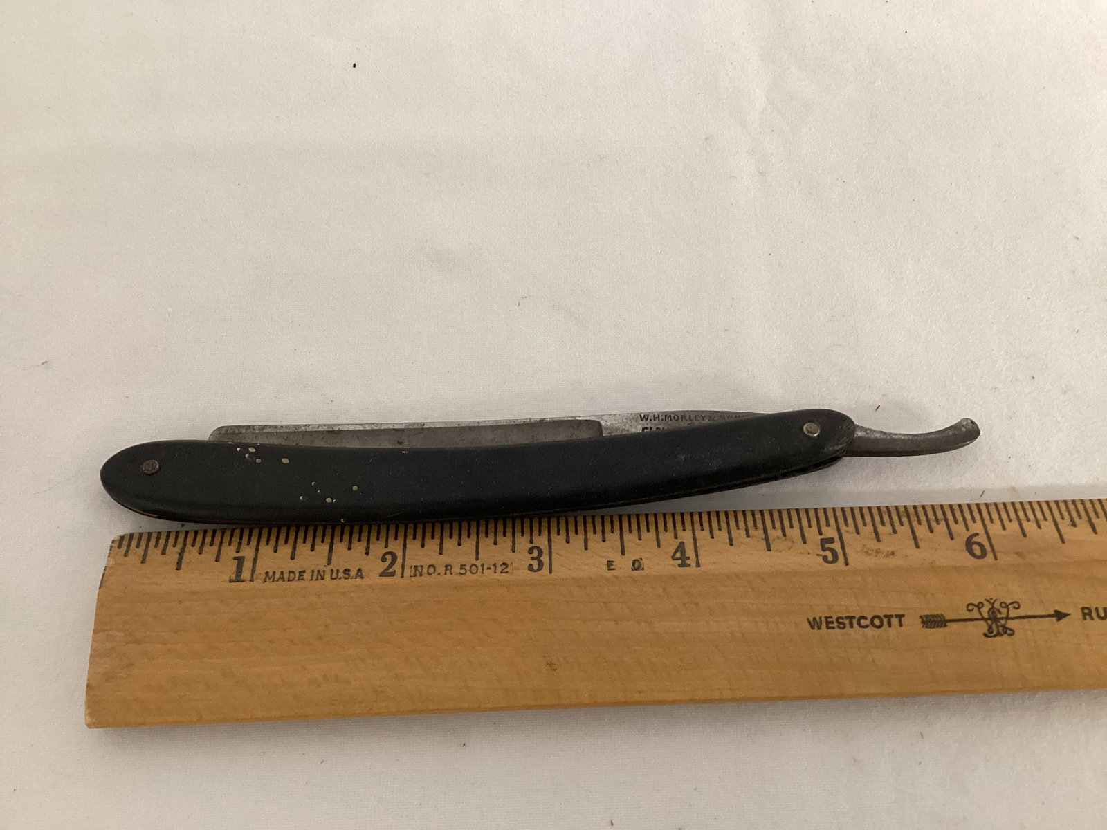 Three Straight Razors and One Razor Box - 11