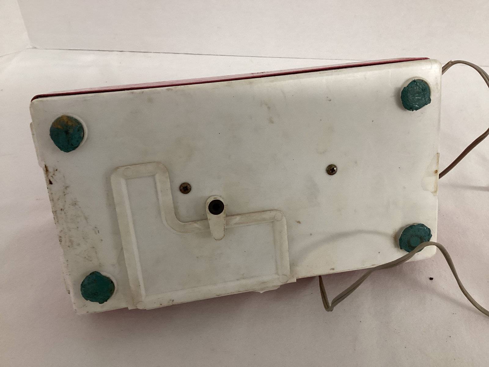 Vintage Metal Toy Sewing Machine Made in Japan - 6