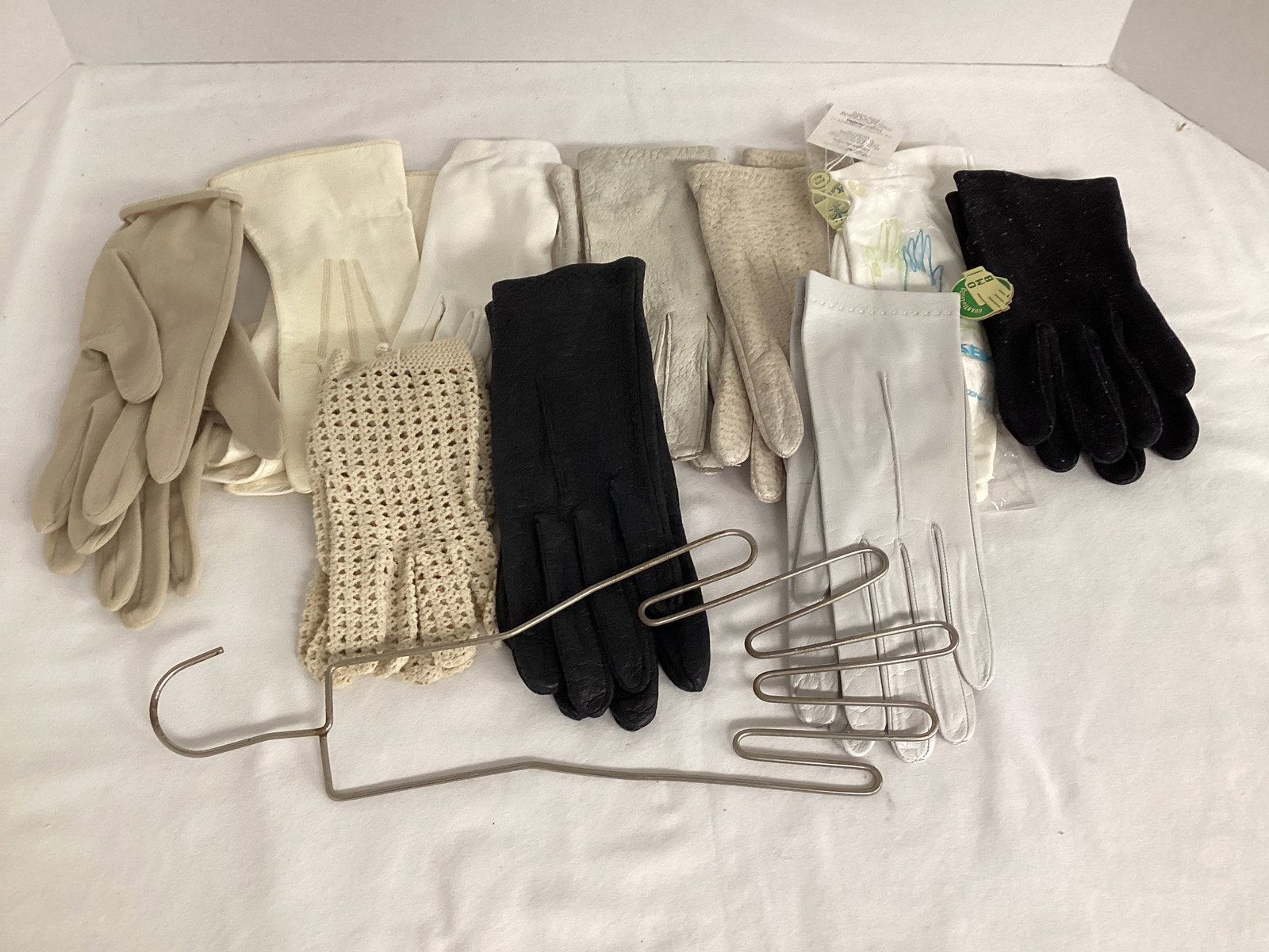 Vintage Ladies' Gloves and Glove Stretcher: . 