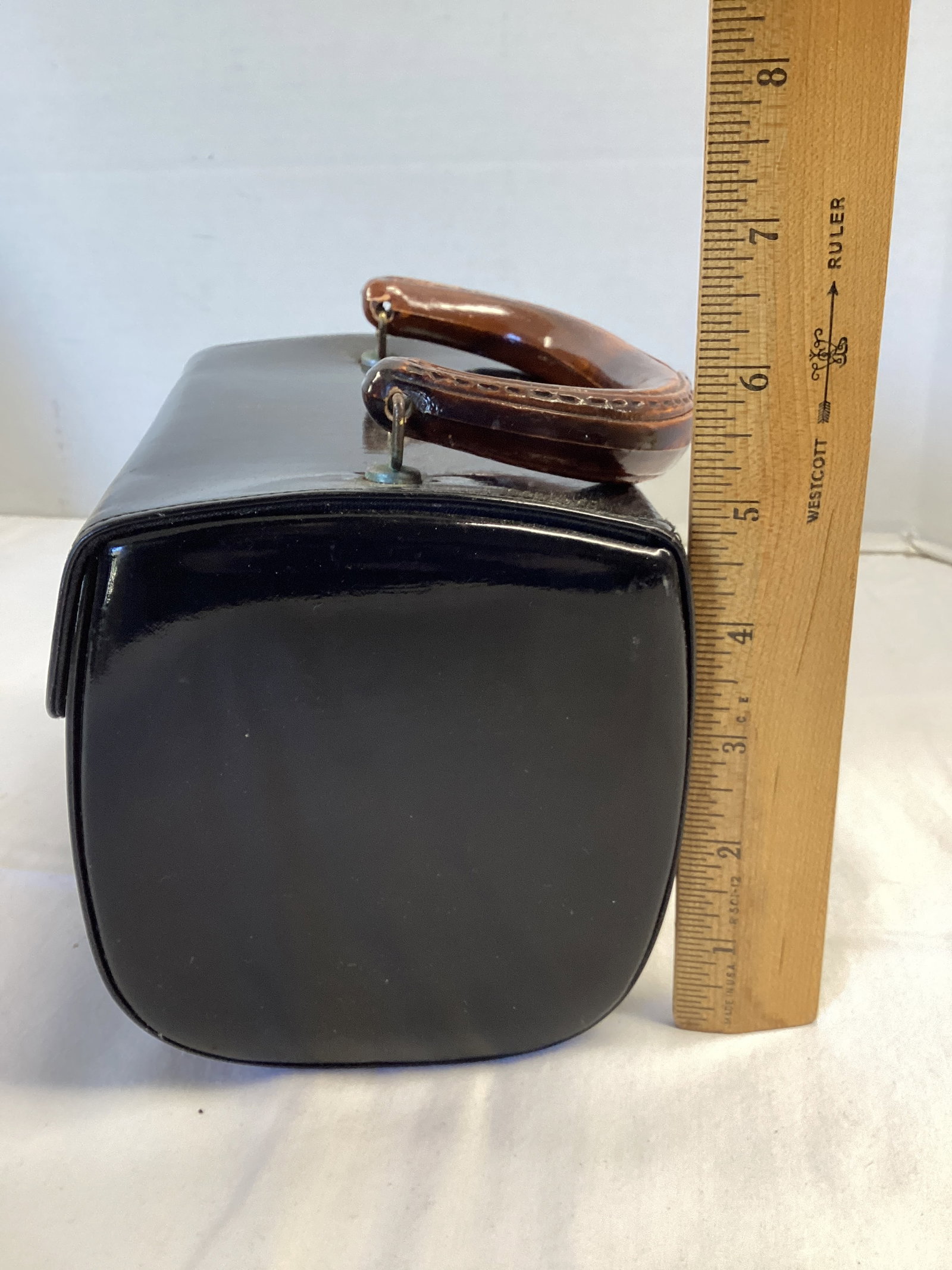 Vintage Wicker Look and Black Patent Leather Ladies' Purses - 10