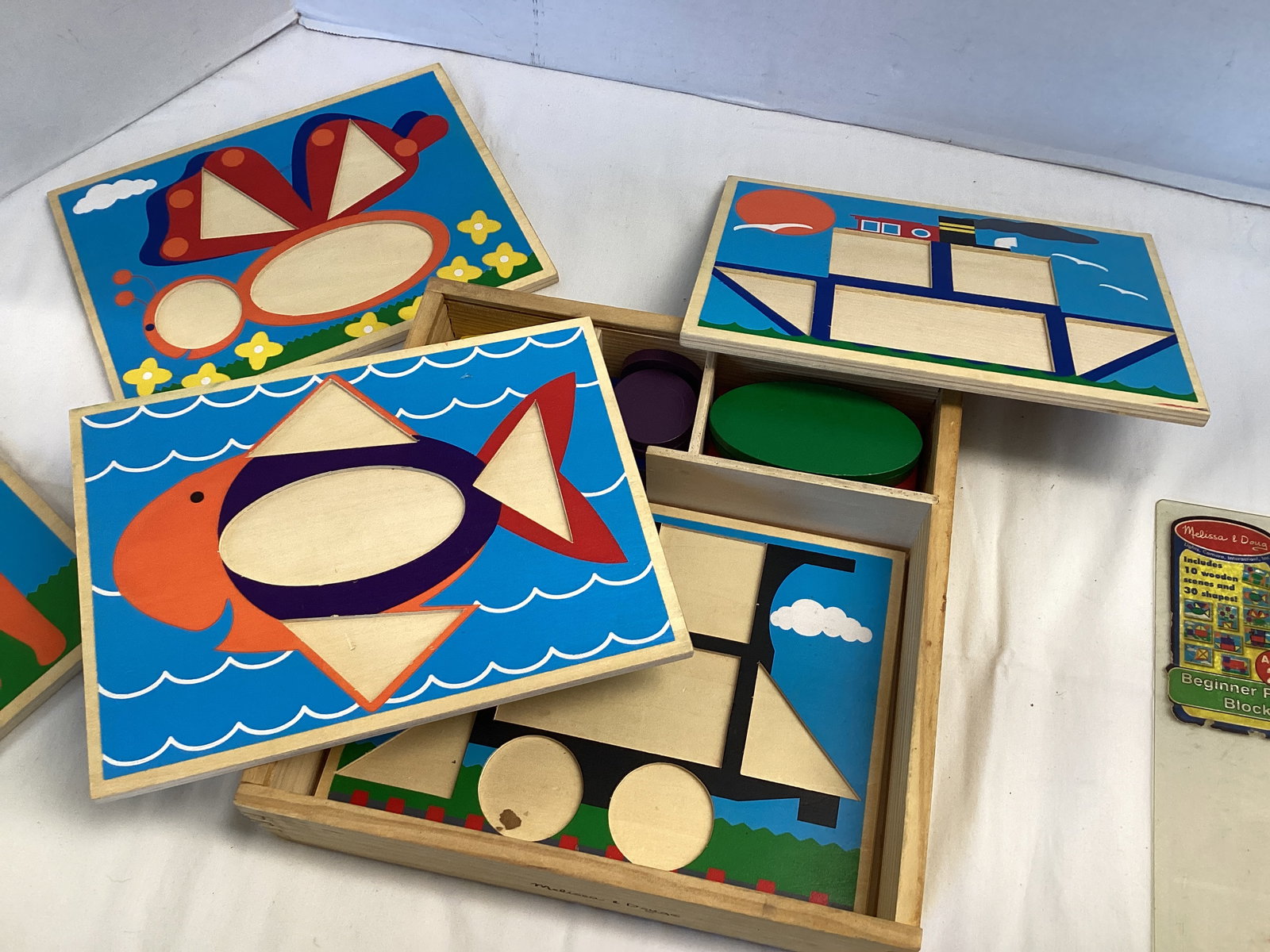 Melissa & Doug Beginner Pattern Blocks and Puzzles - 4