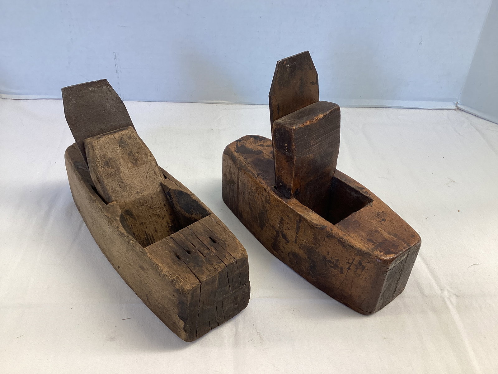 Two Antique Wood Planes: 7 1/2" and 8 1/4" long 