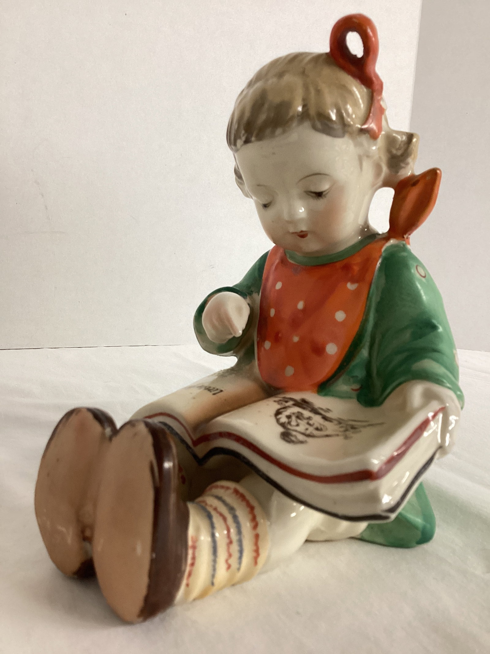 Pair of Vintage Boy and Girl Bookends - 6