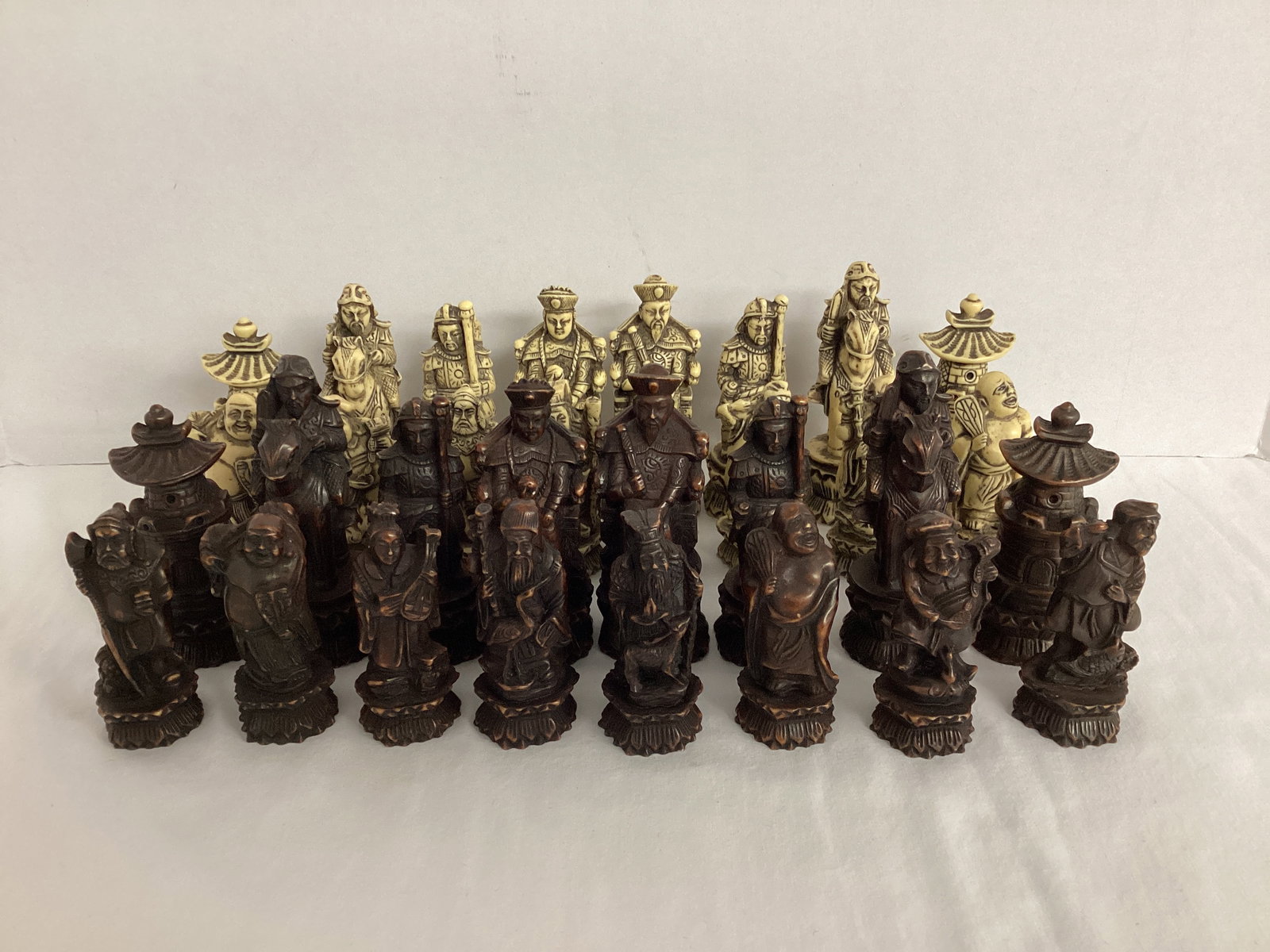 Chinese Ming Chess Set (1 of 5)
