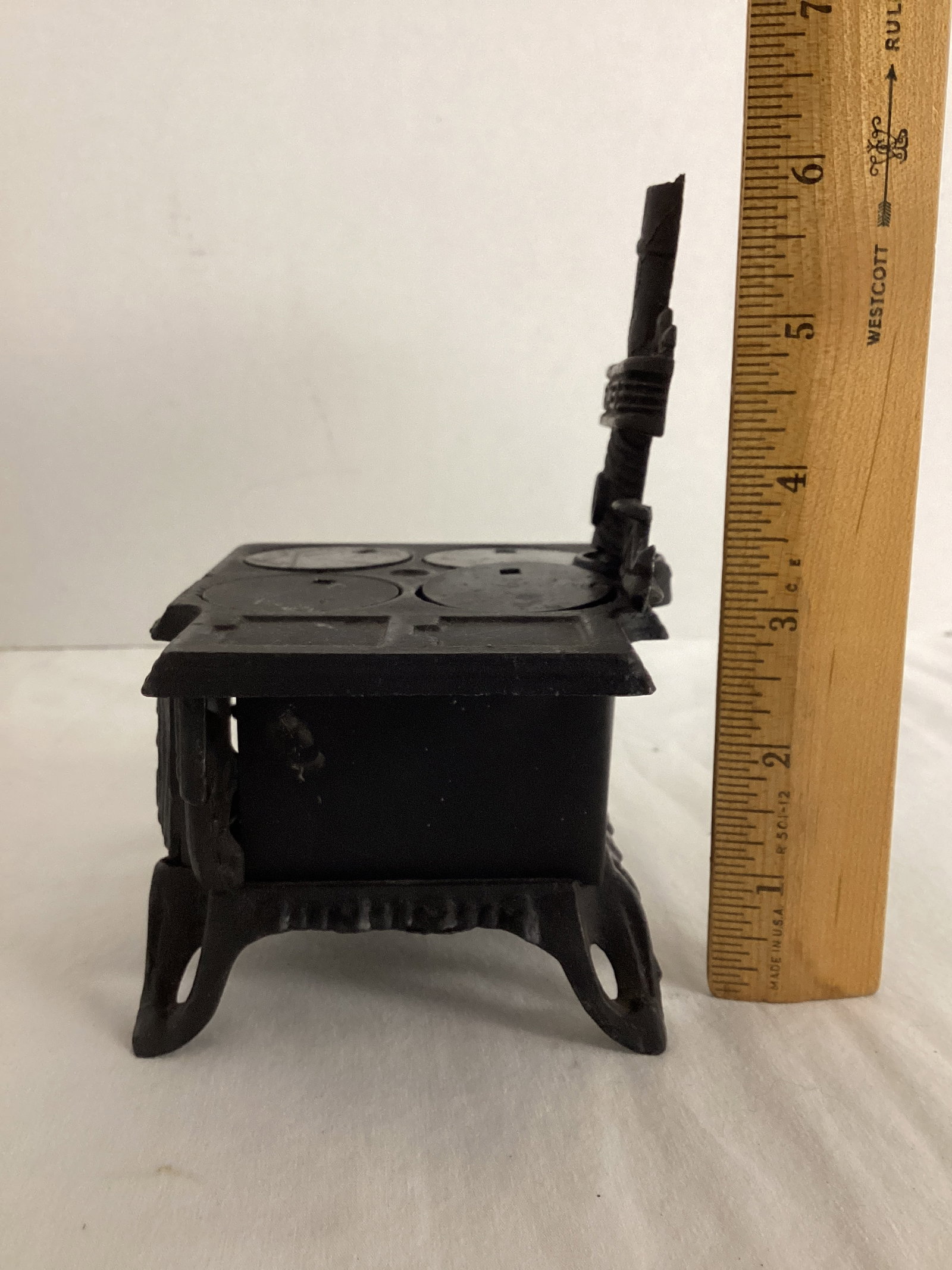 Cast Iron Miniature Queen Wood Stove - 4