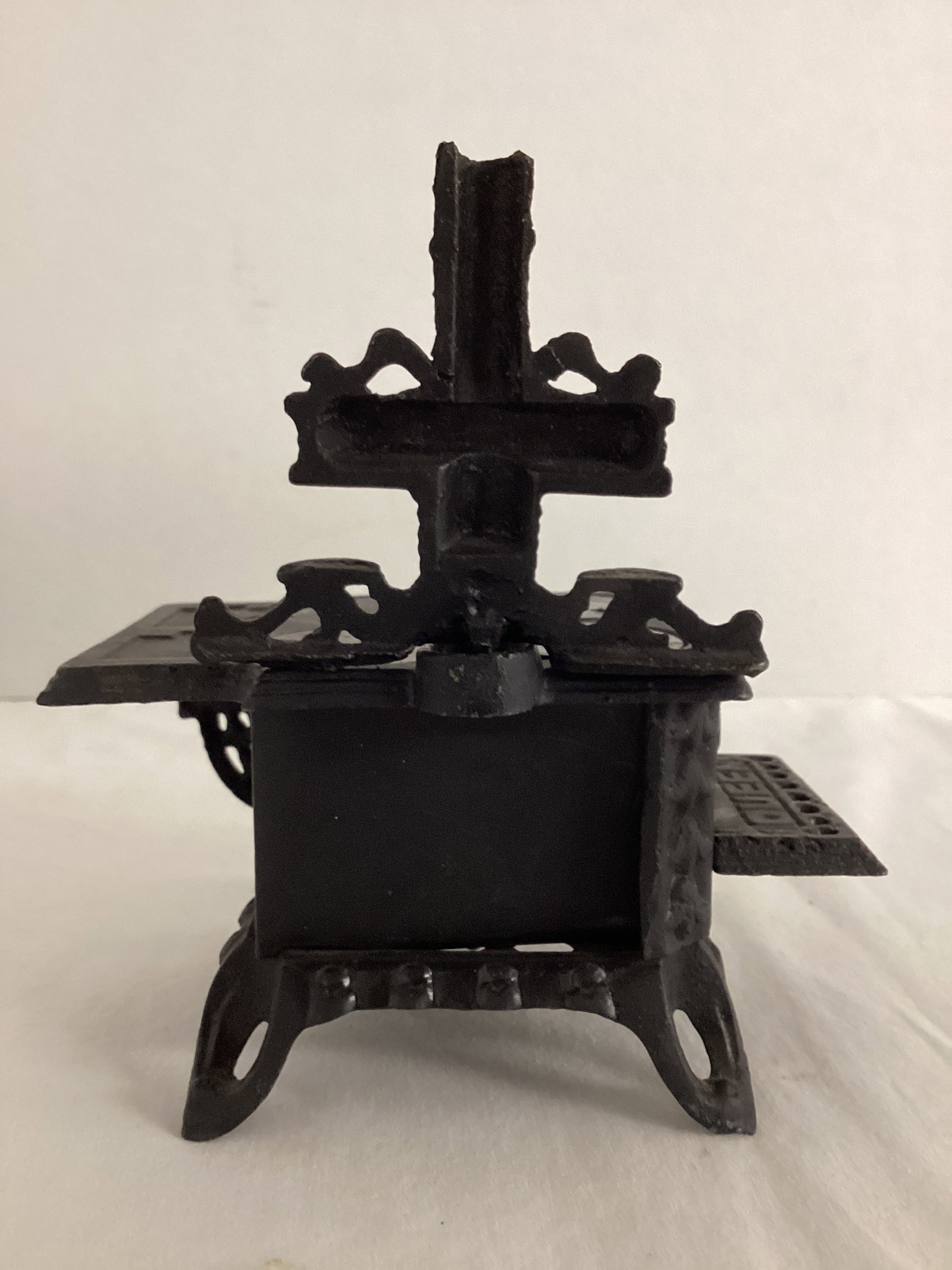 Cast Iron Miniature Queen Wood Stove - 5
