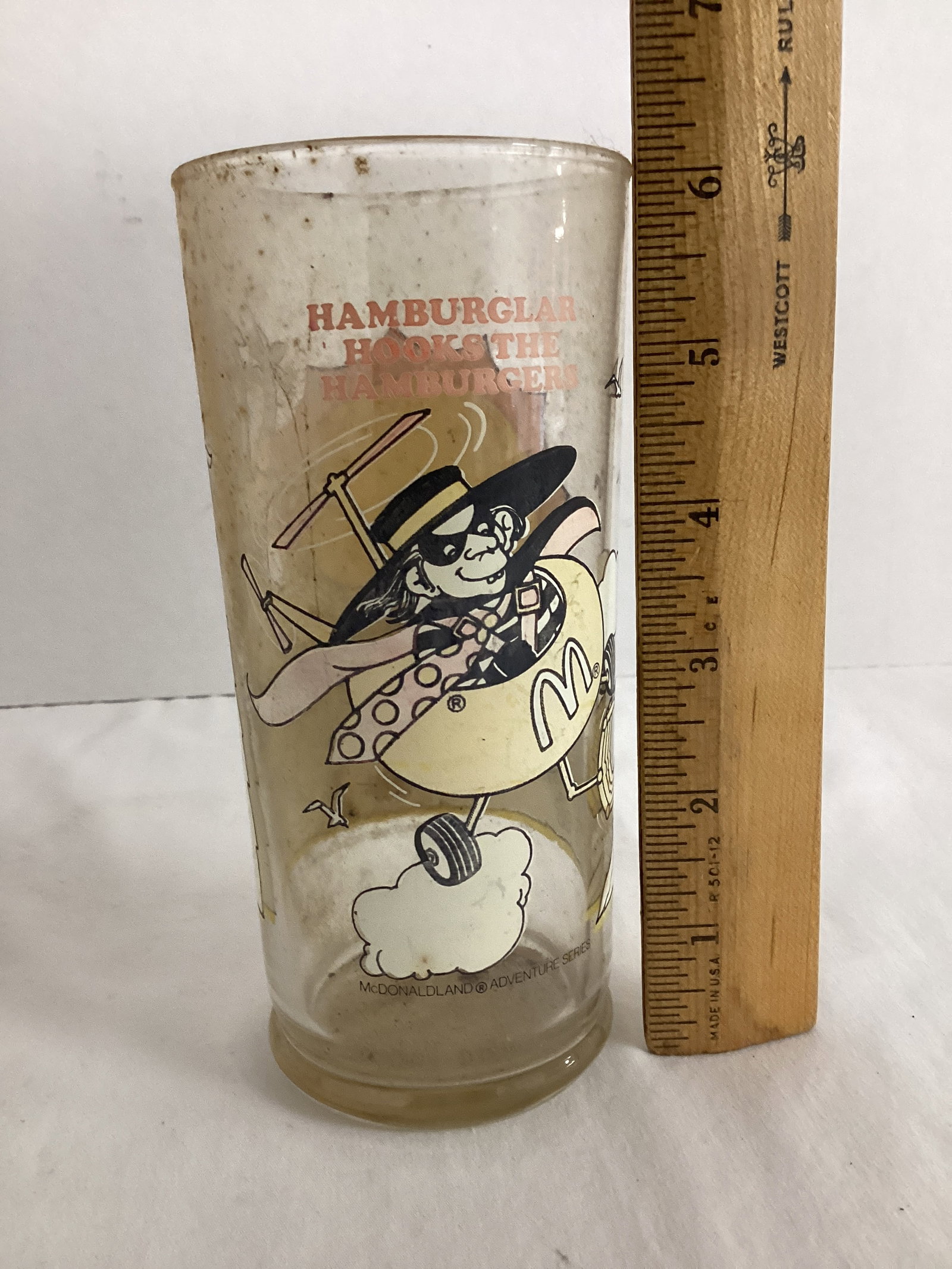 Foghorn Leghorn Pepsi Glass and McDonald's Hamburglar Glass - 5