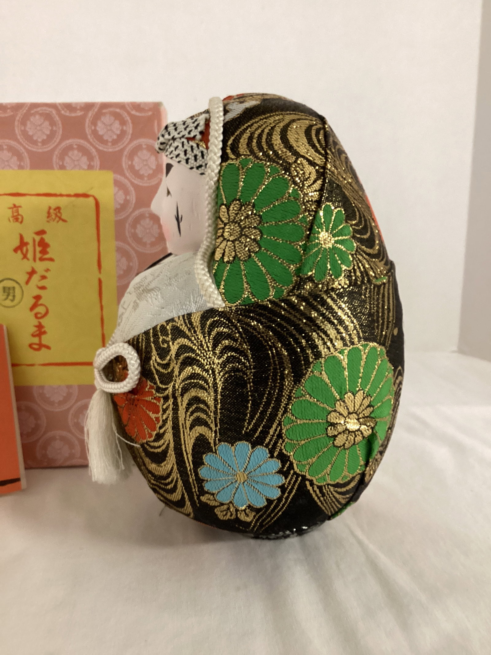 Japanese Hime-Daruma Doll with Box - 3