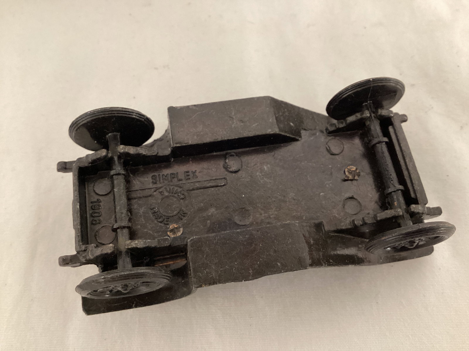 Cast Iron Train Car, Metal Train Cars, Antique Model Car Pencil Sharpener - 4