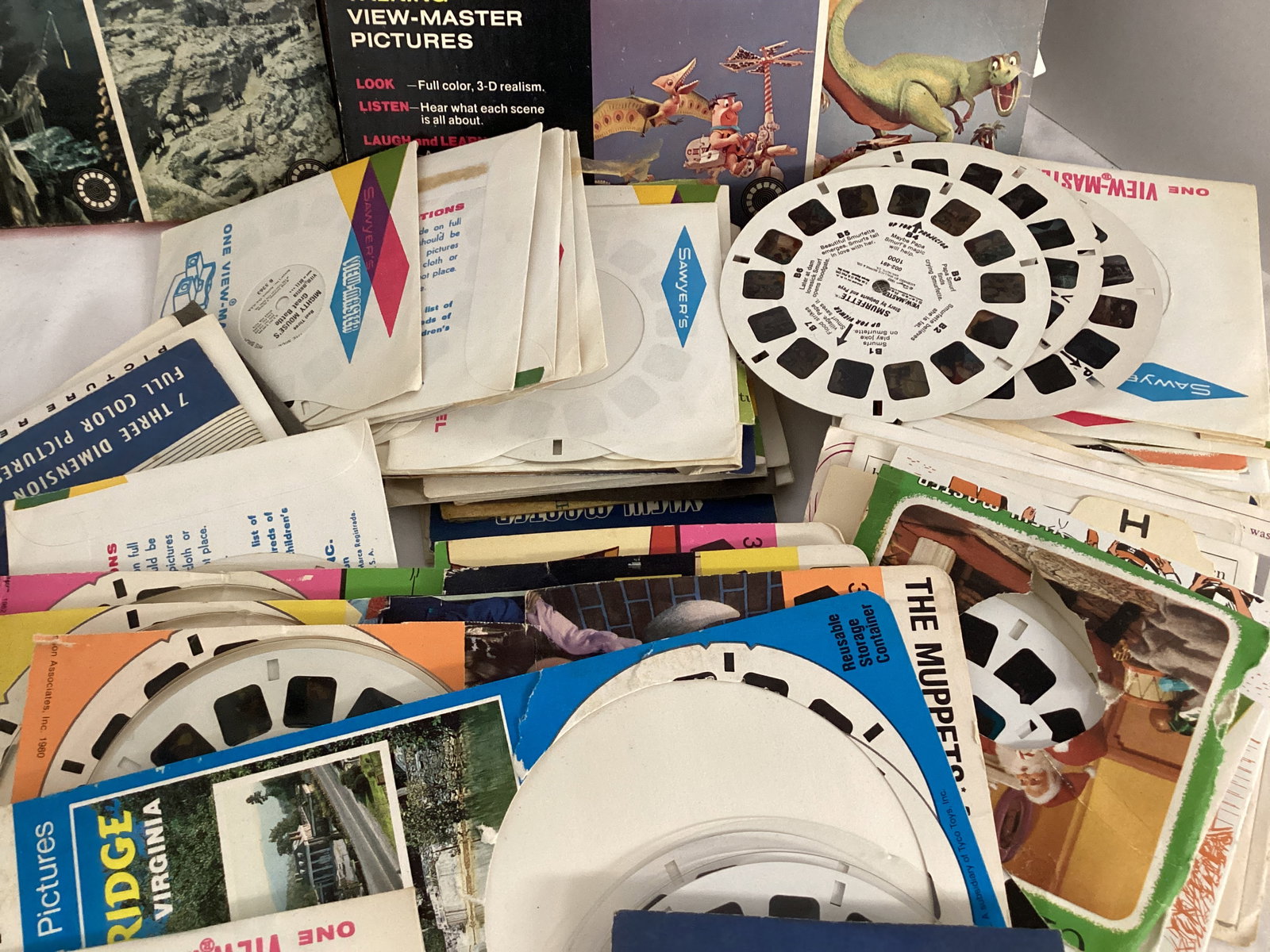 Sawyers View Masters, Projector, and Reels - 9