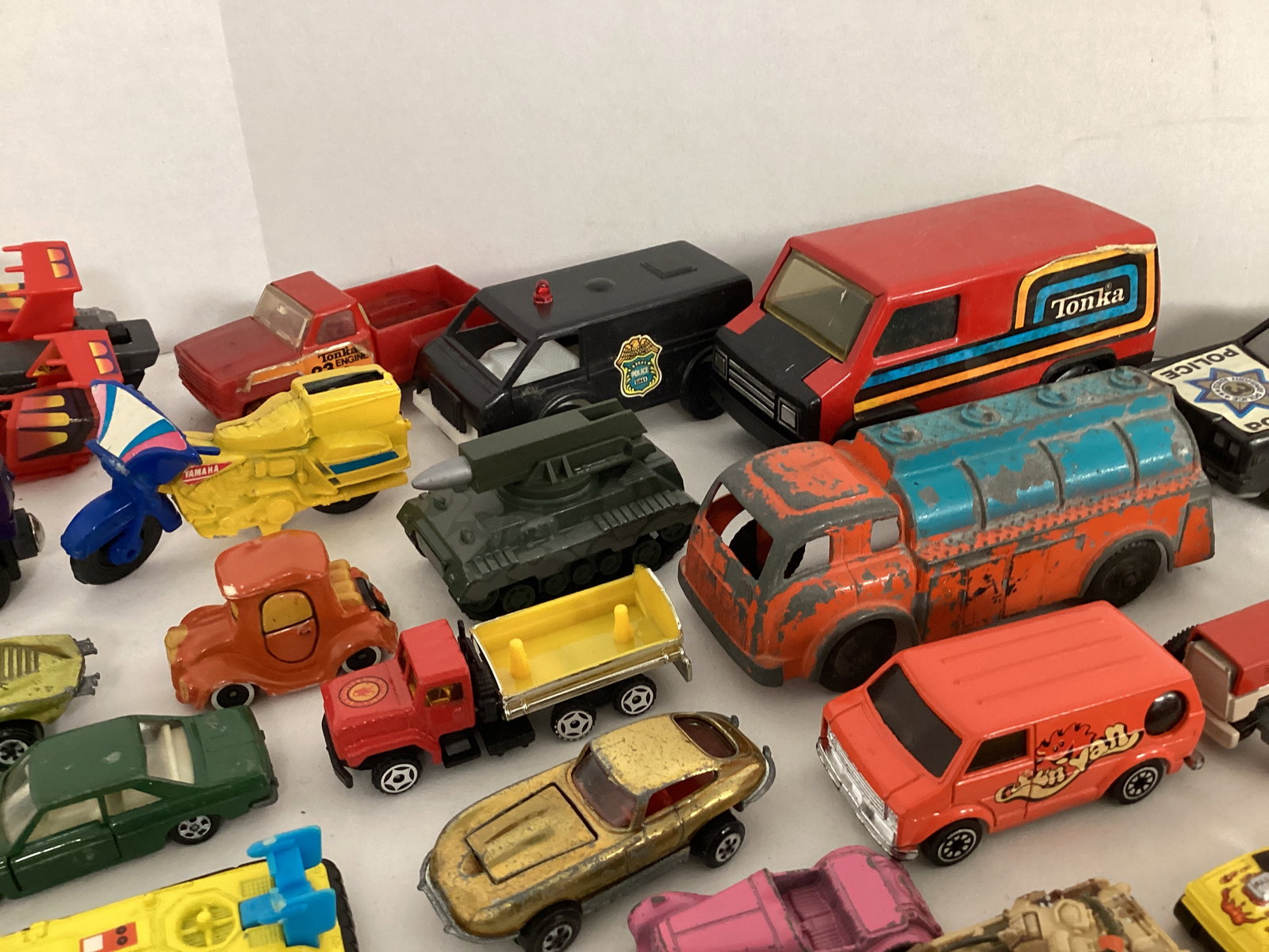 Toy Vehicles - Hubley, Tonka, Tootsie Toy, Johnny Lightning, and More - 4