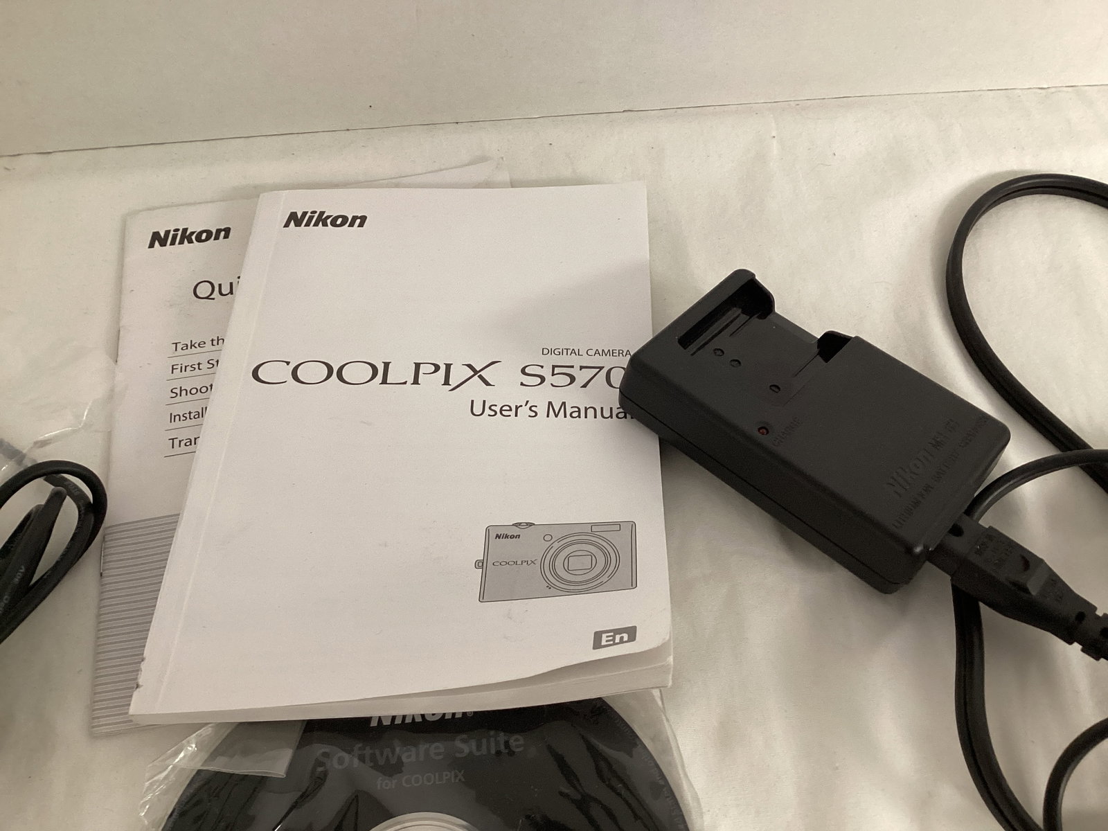 Nikon CoolPix S570 Digital Camera - 3