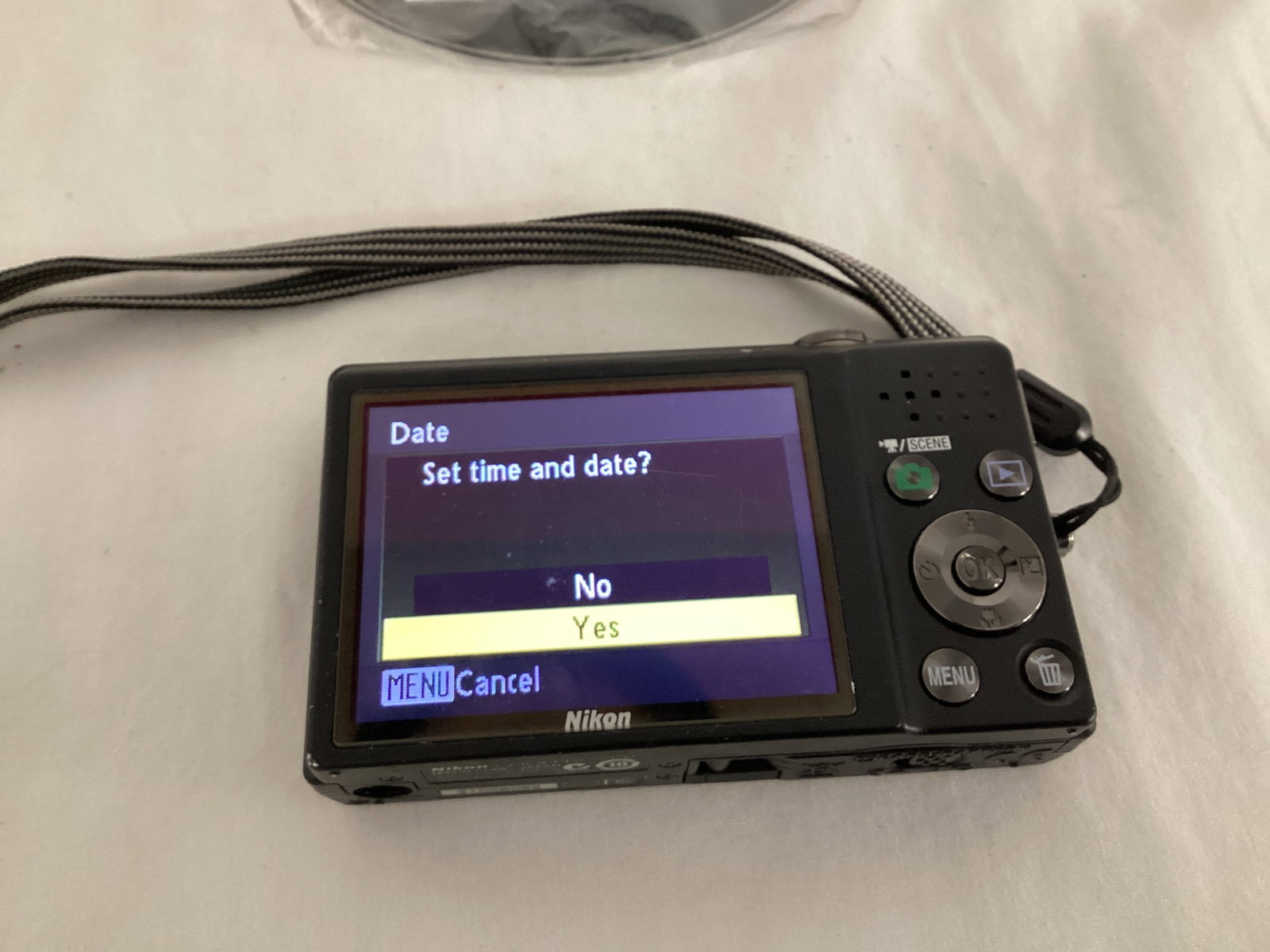 Nikon CoolPix S570 Digital Camera - 5