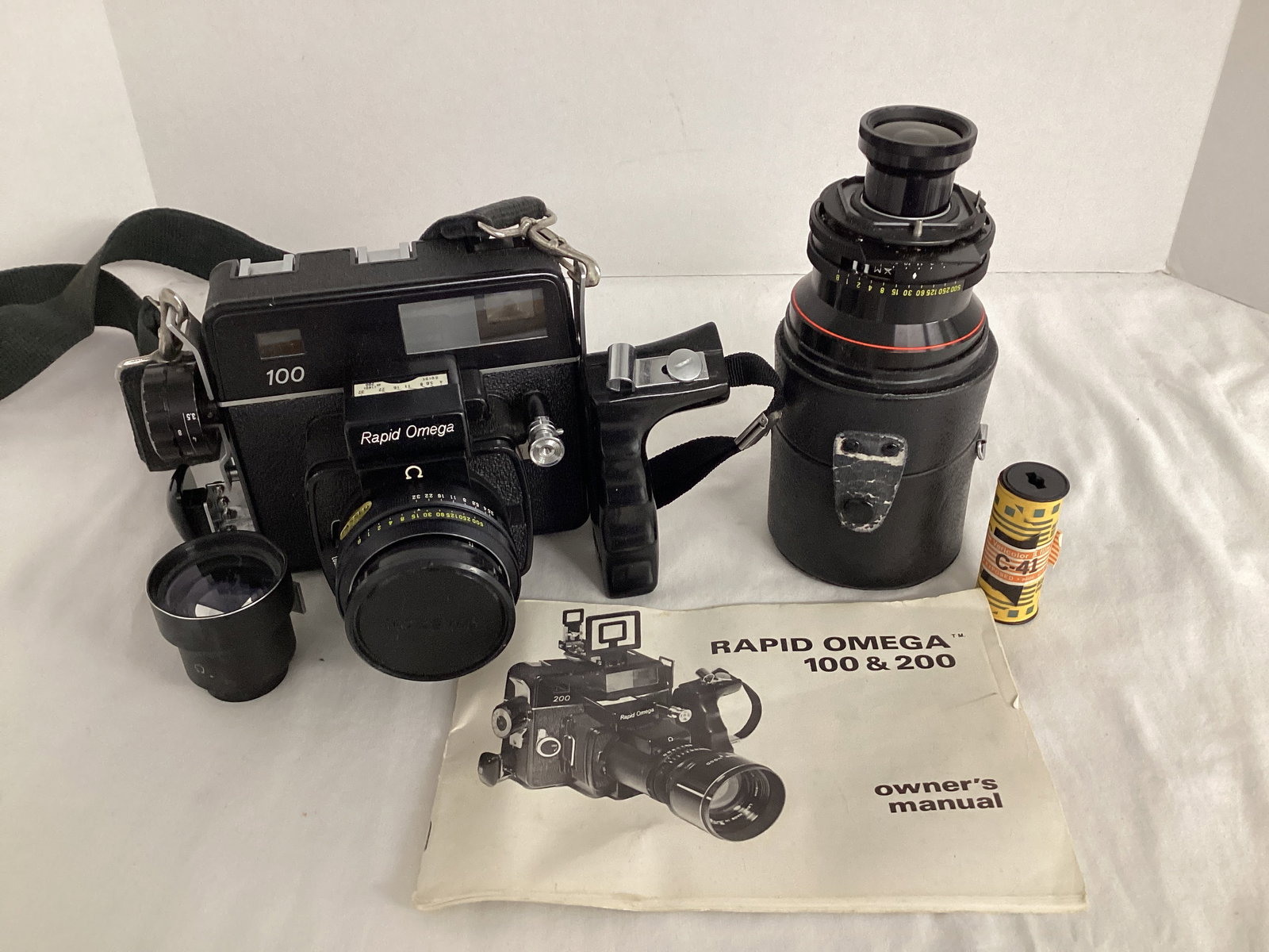 Rapid Omega 100 Camera with Manual and Extra Lenses (1 of 12)