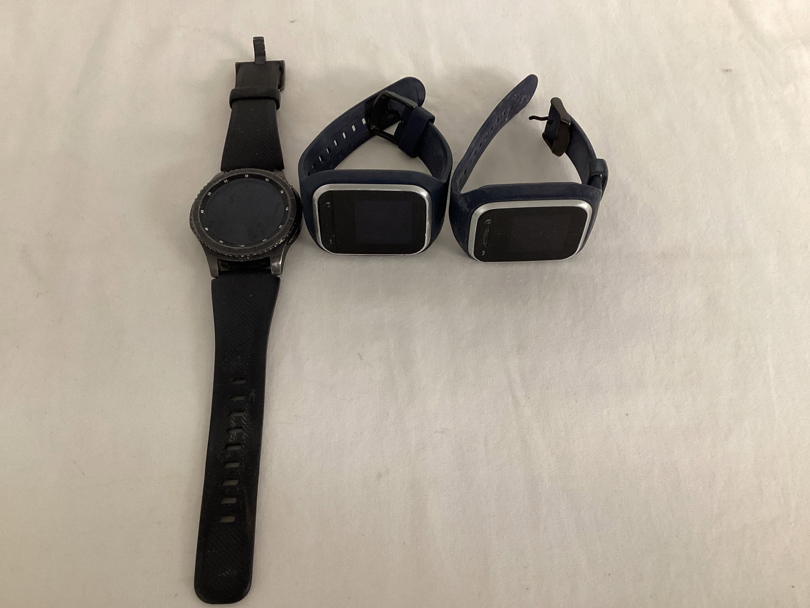 Samsung Gear S3 Frontier and Two LG Verizon Watches: untested