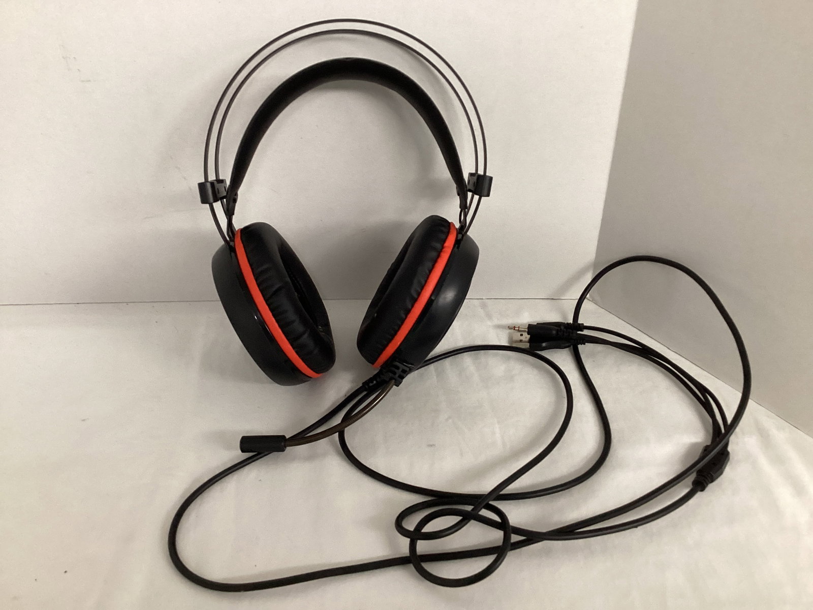 Afterglow, Alpha Gaming, and Turtle Beach Gaming Headphones - 12