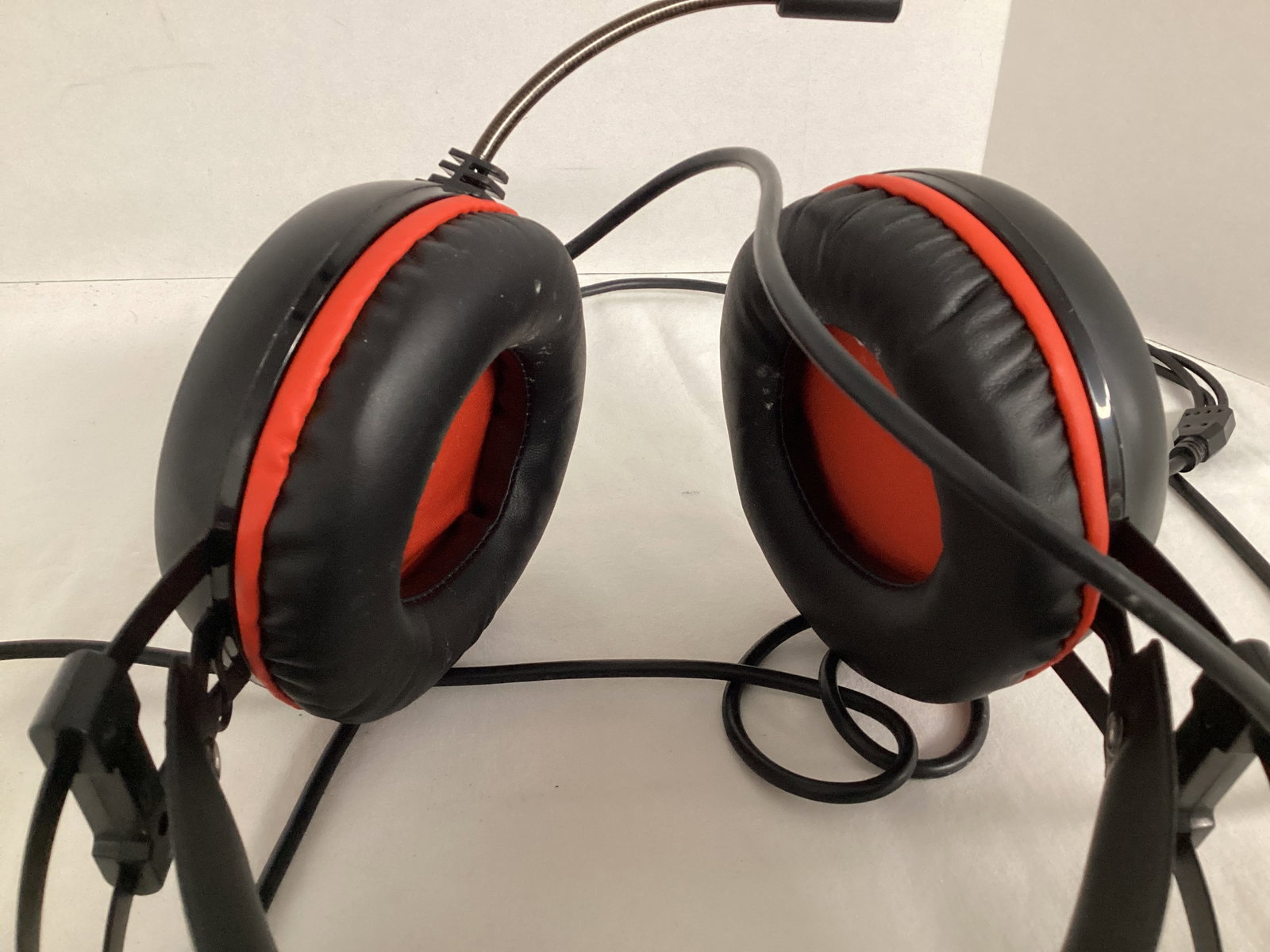 Afterglow, Alpha Gaming, and Turtle Beach Gaming Headphones - 14