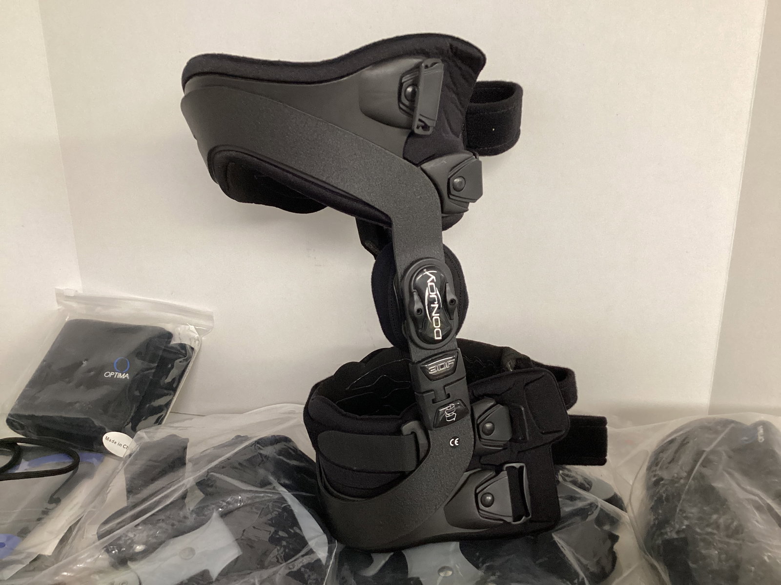 Medical Braces and Supports - 2