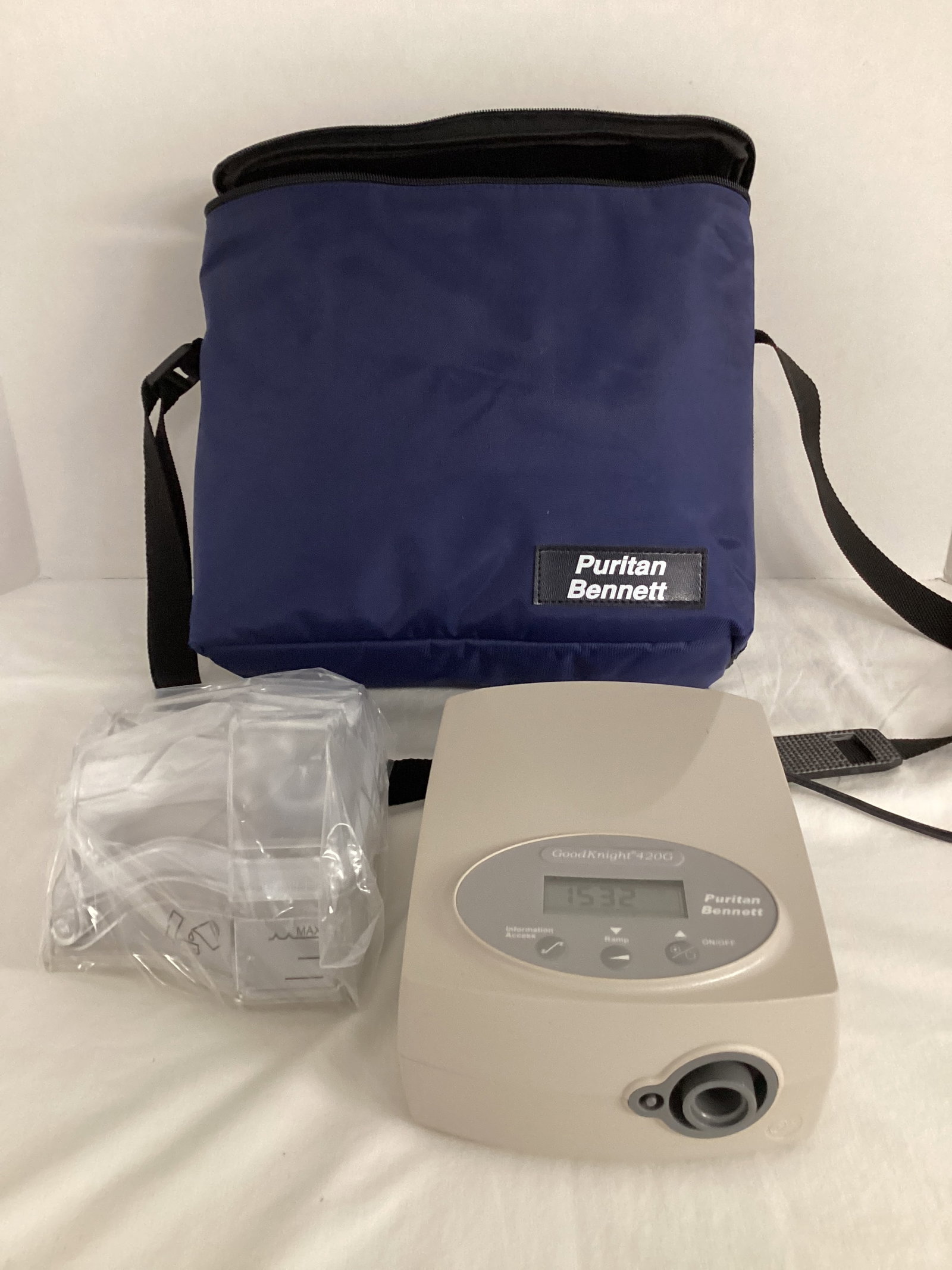 Puritan Bennett Good Knight 420G CPAP Machine (1 of 5)
