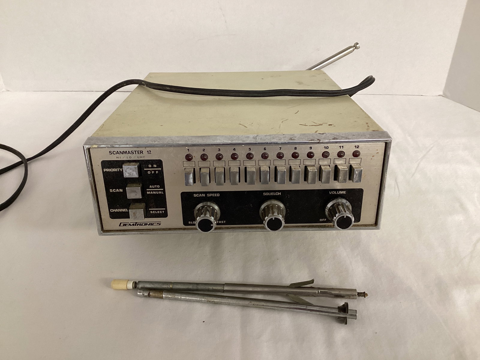 GemTronics Scanmaster 12 Scanner (1 of 8)
