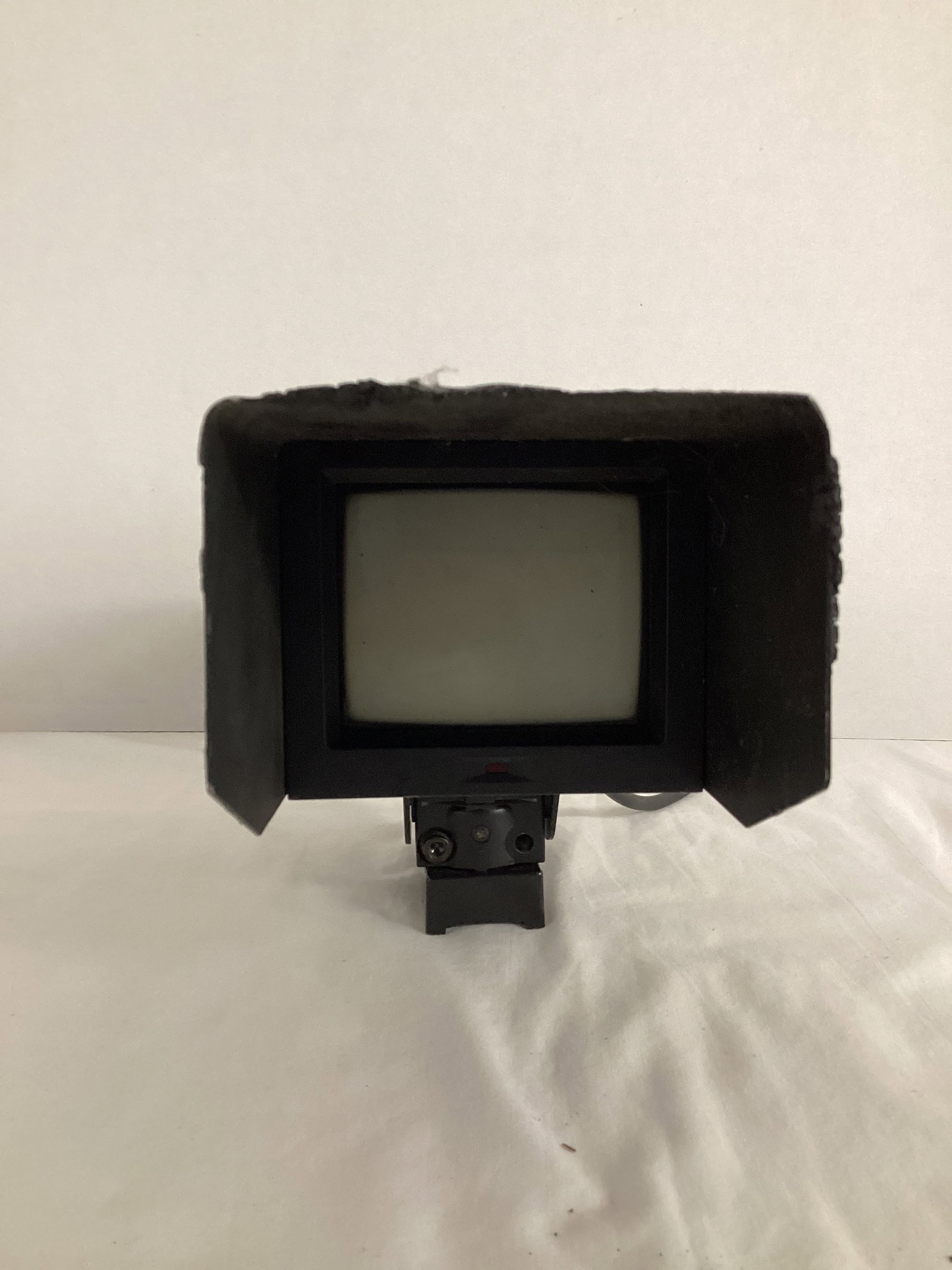 JVC Monochrome Viewfinder - 4