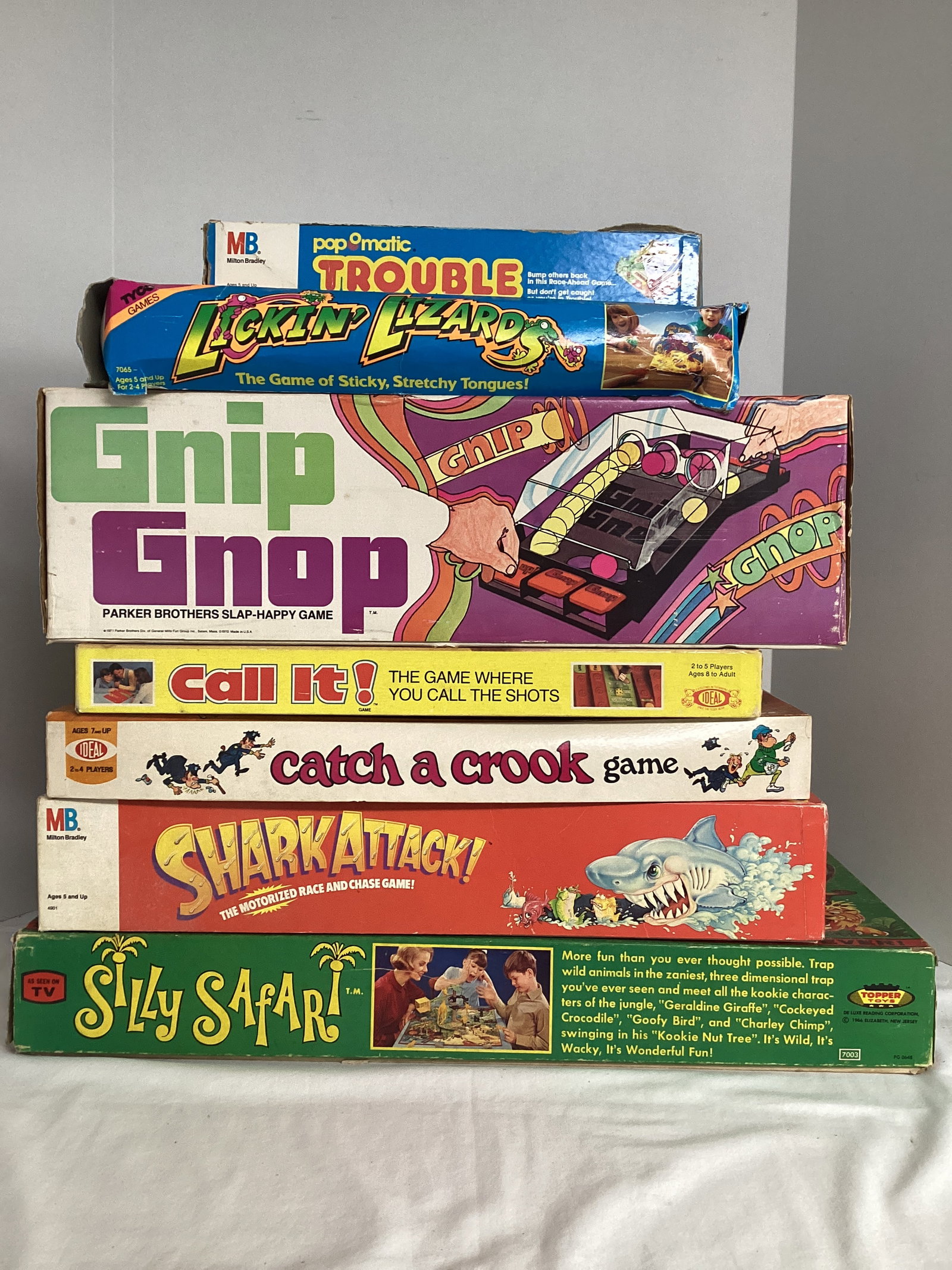 Vintage Board Games - Gnip Gnop, Trouble, Lickin Lizards, and More: unsure if complete, shipping unavailable on this lot