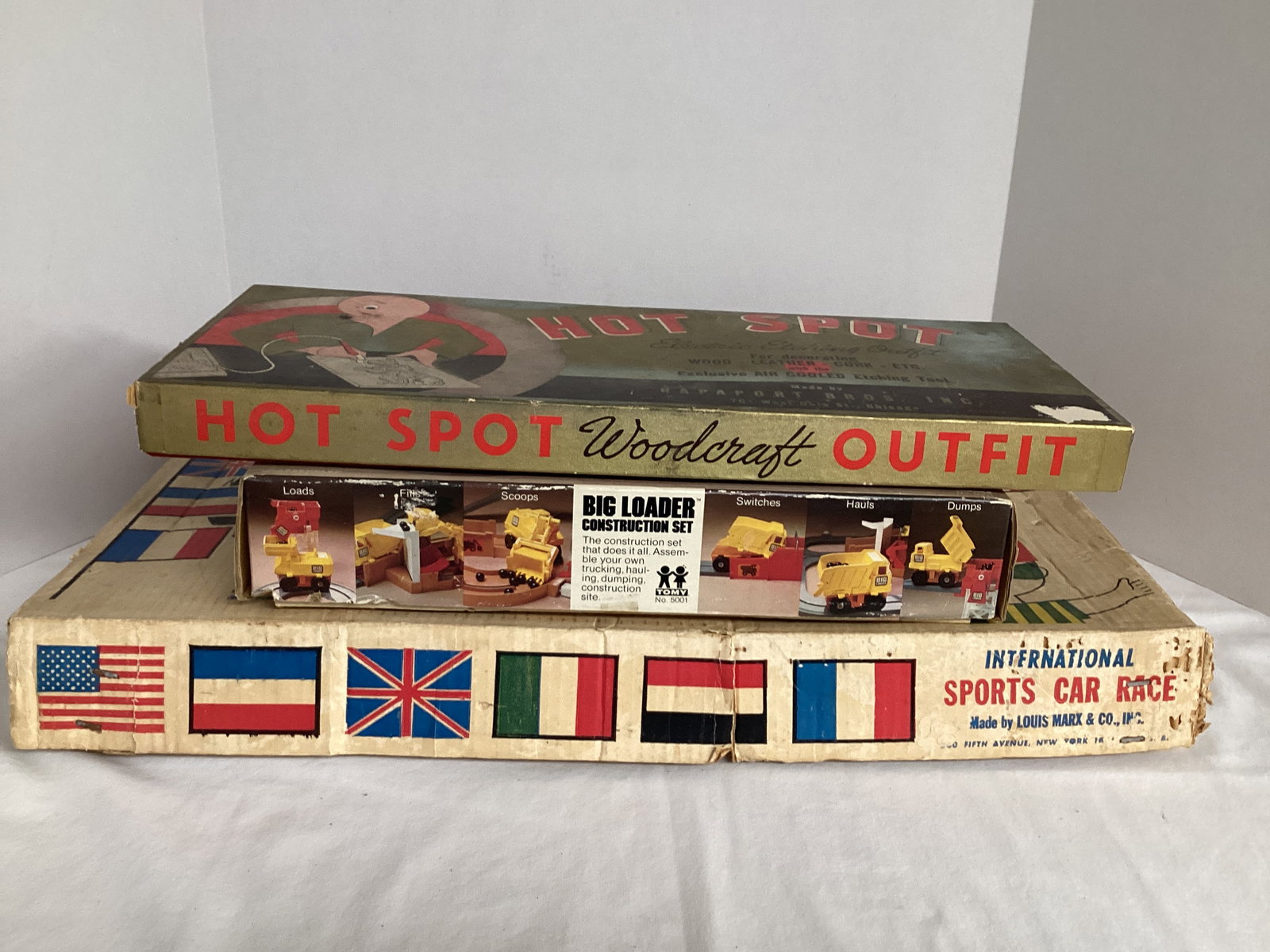 Hot Spot Electric Wood Etching, Big Loader Construction Set, Marx Sports Car Race (1 of 9)