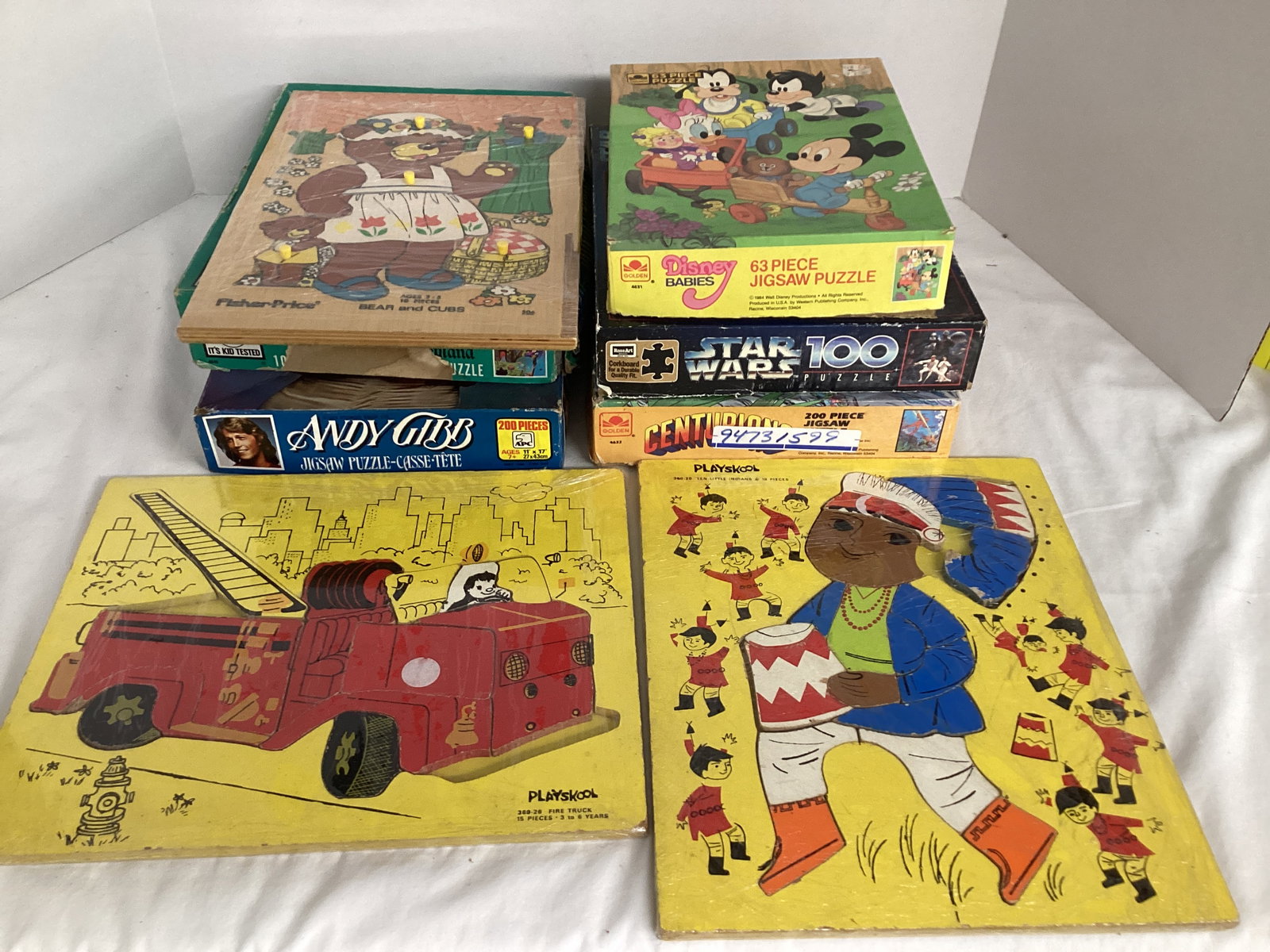 Jigsaw and Wood Board Puzzles (1 of 7)