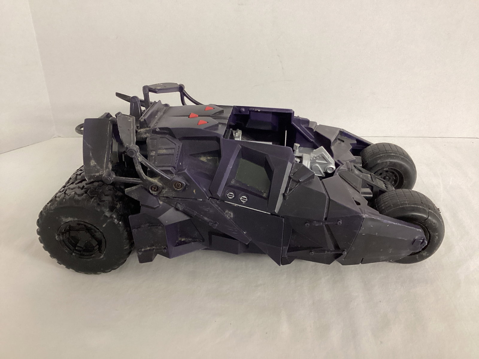 DC Comics Batman's Batmobile - 5