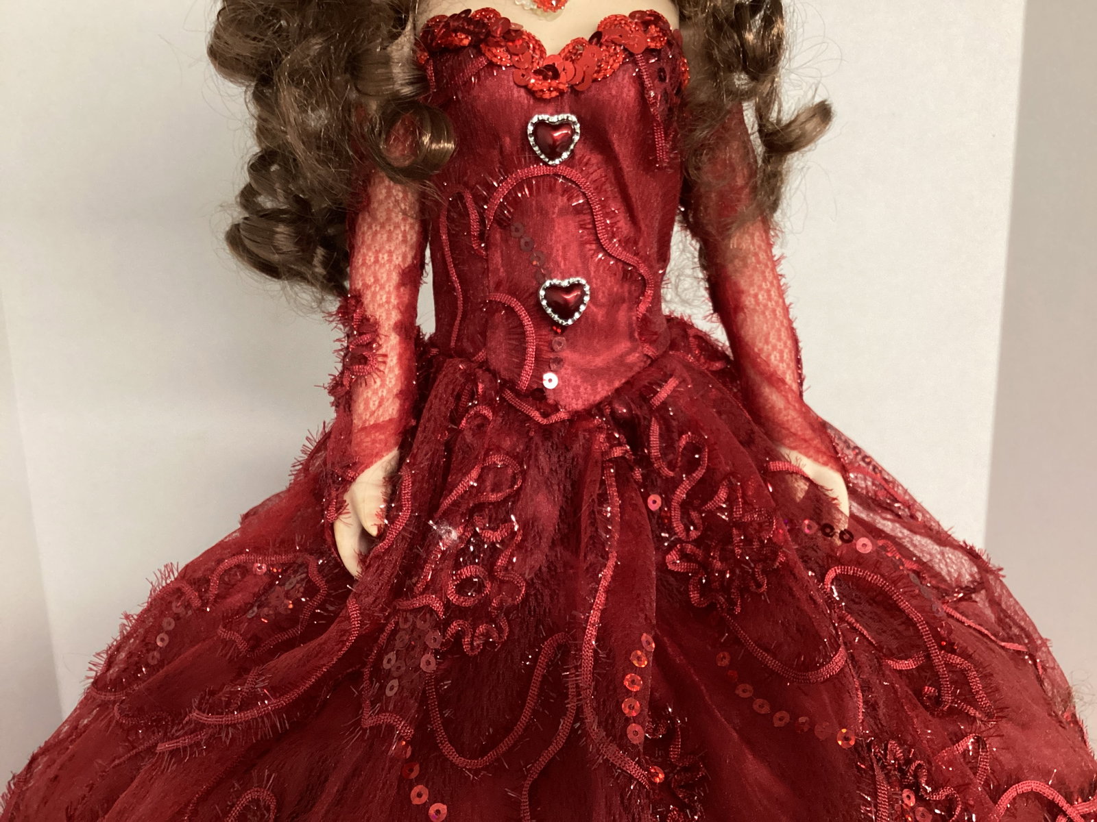 Quinceanera Porcelain Centerpiece Doll - 3