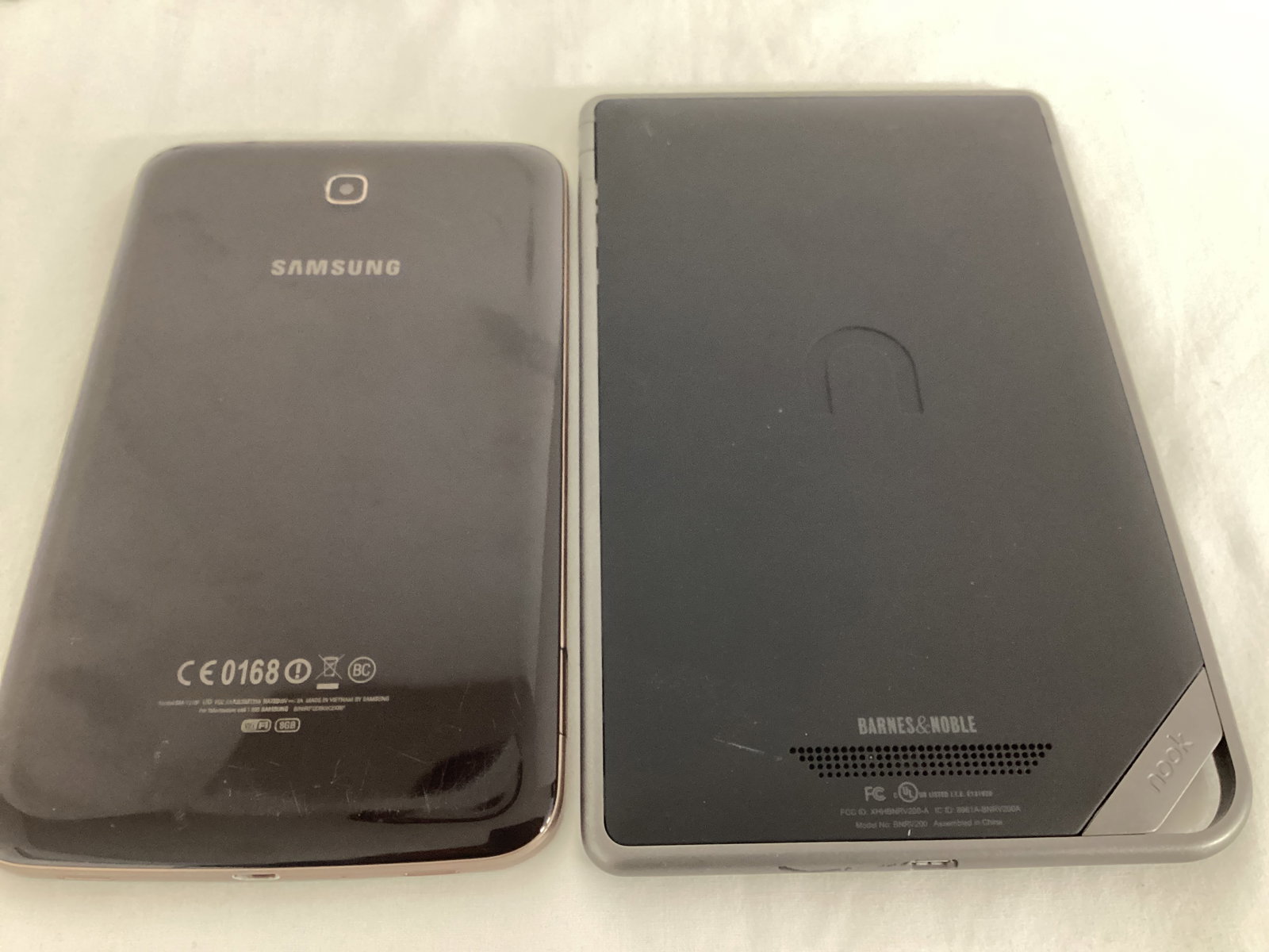 Samsung Galaxy Tablet and Nook Color - 6
