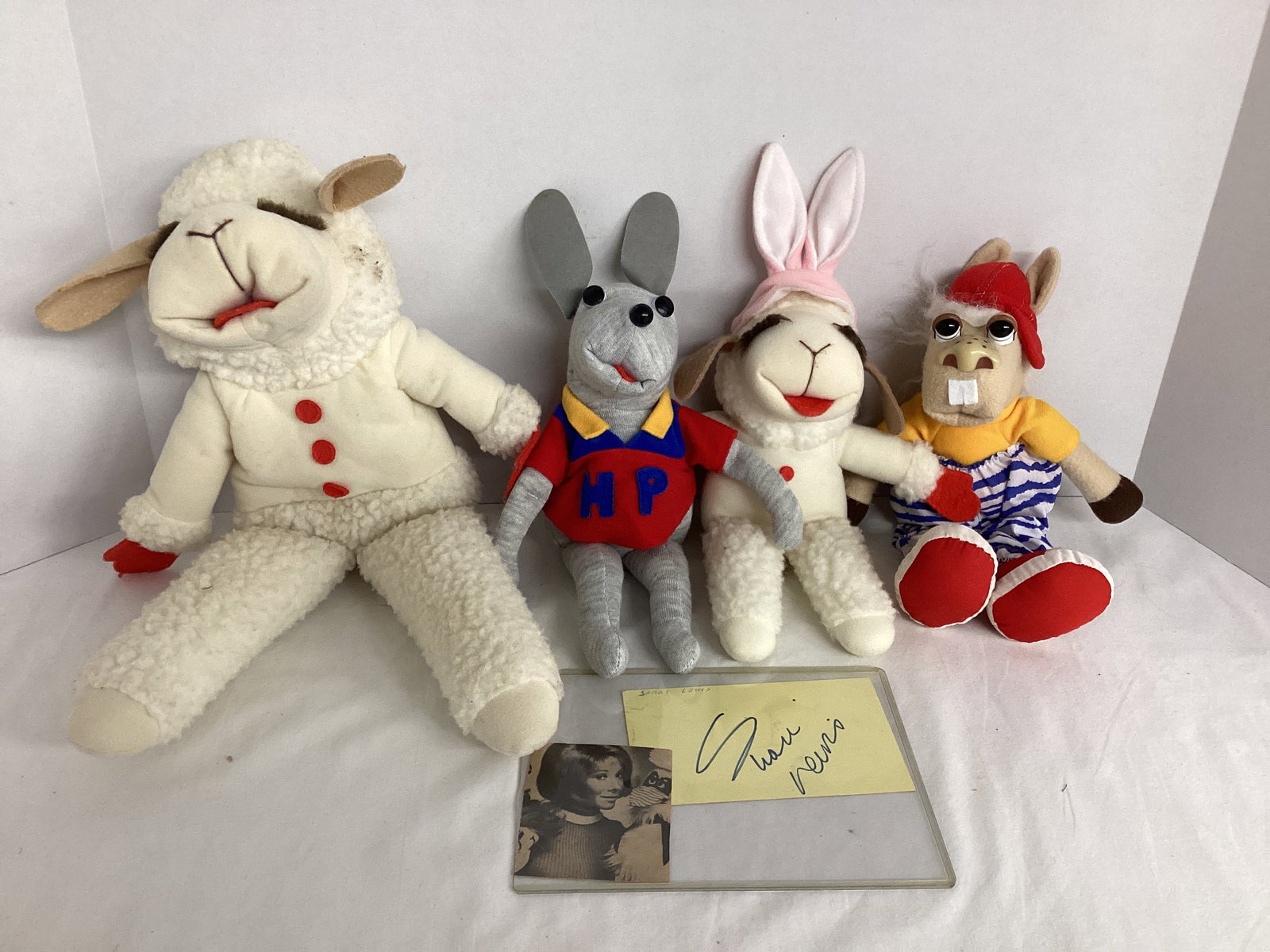 Shari Lewis Autograph, Lambchop Puppet, and Plush Characters: autograph unauthenticated