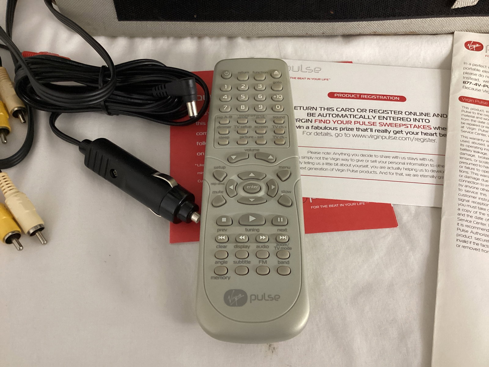 Virgin Records Pulse Portable TV/DVD Player - 3