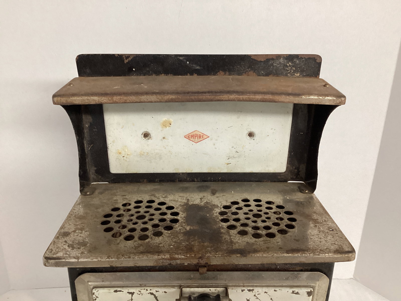 Empire Metal Ware Corp. Toy Electric Stove - 2
