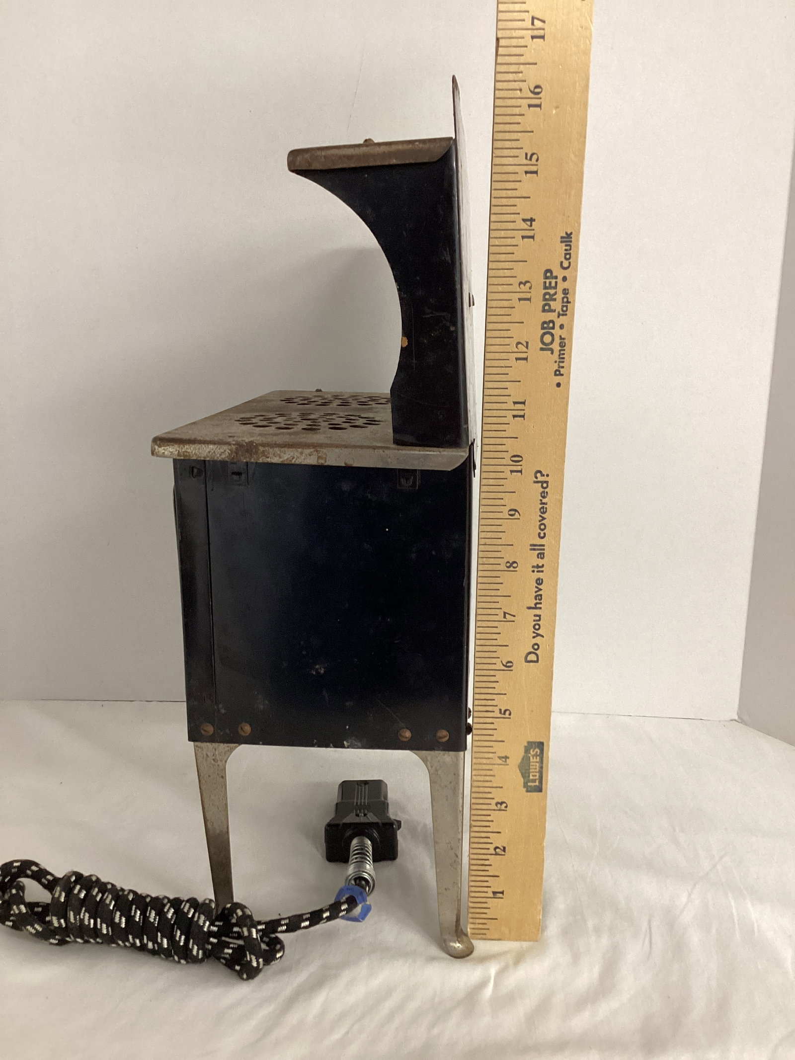 Empire Metal Ware Corp. Toy Electric Stove - 8