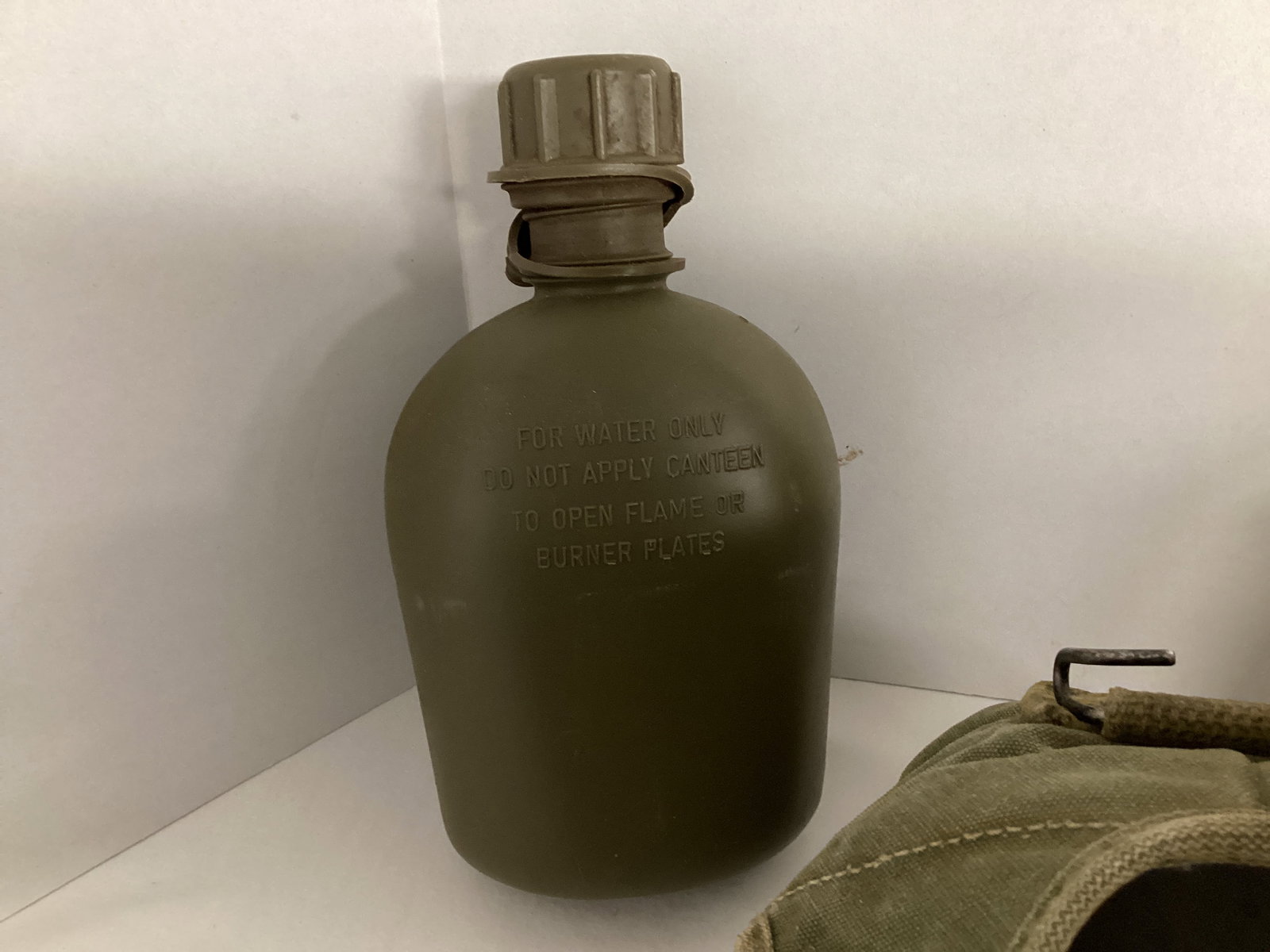 Military Mess Kit and Canteens - 3