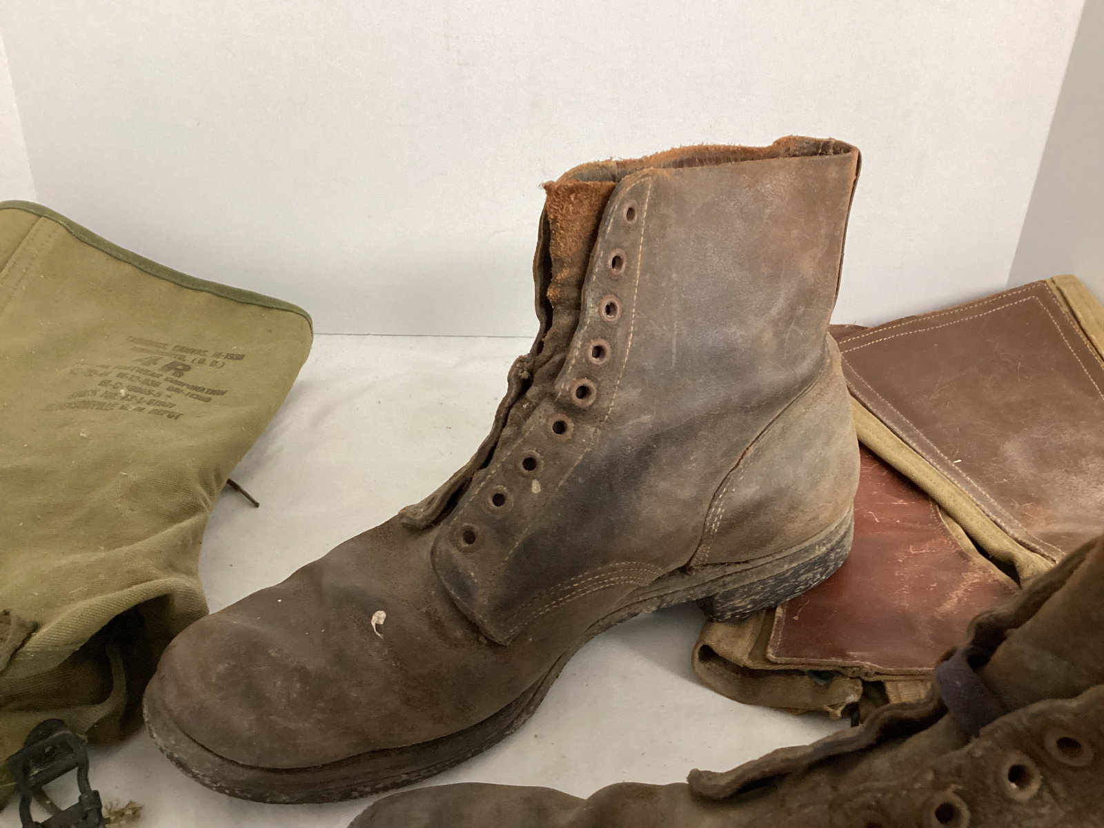 Vintage Military Boots and Leggings - 3