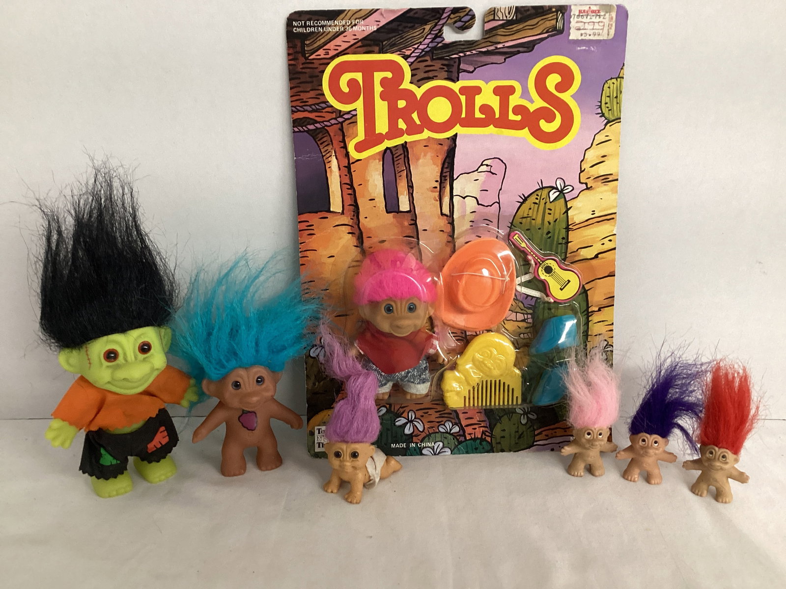 Troll Dolls: .