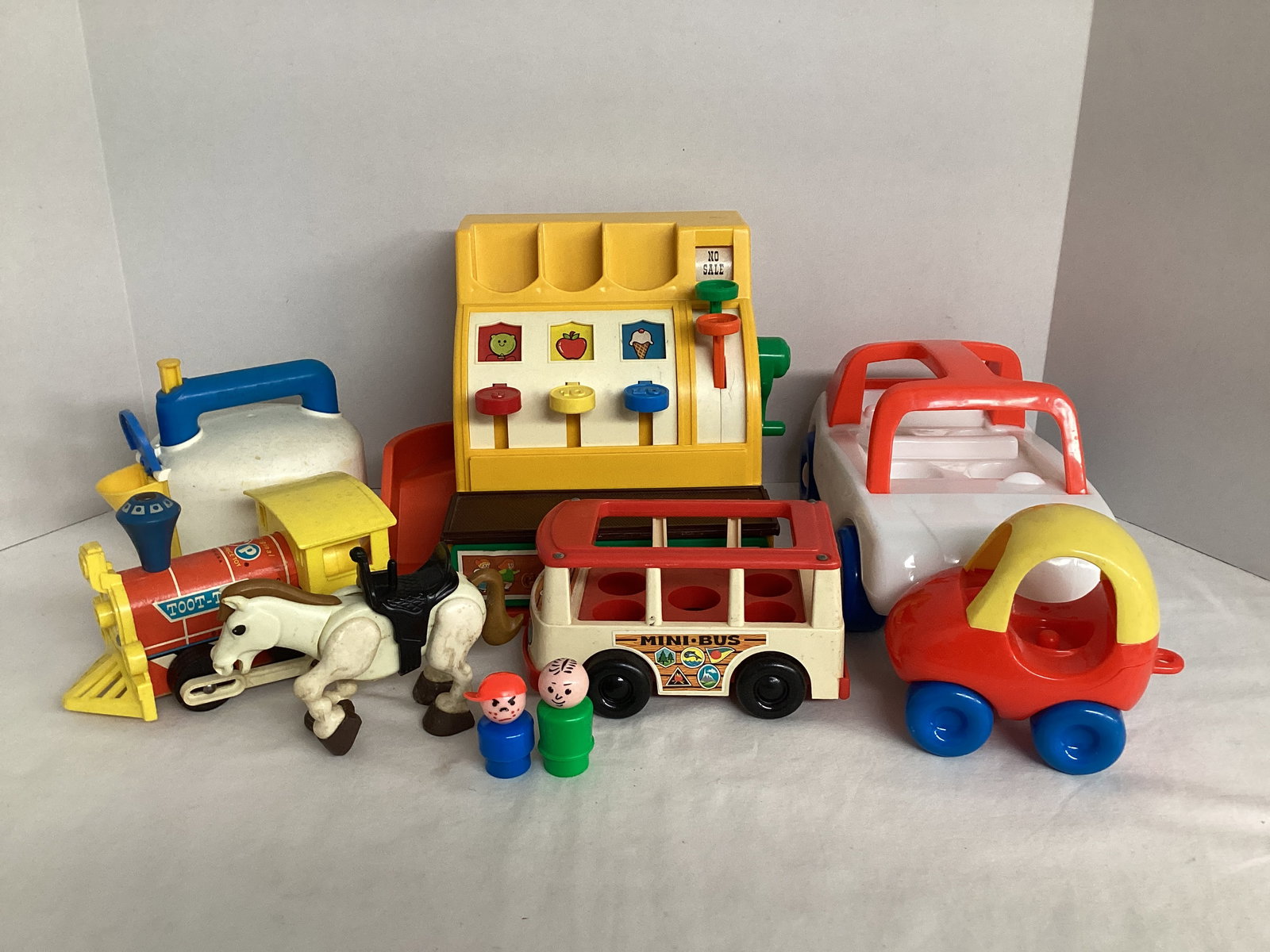 Fisher Price and Little Tikes Toys (1 of 11)
