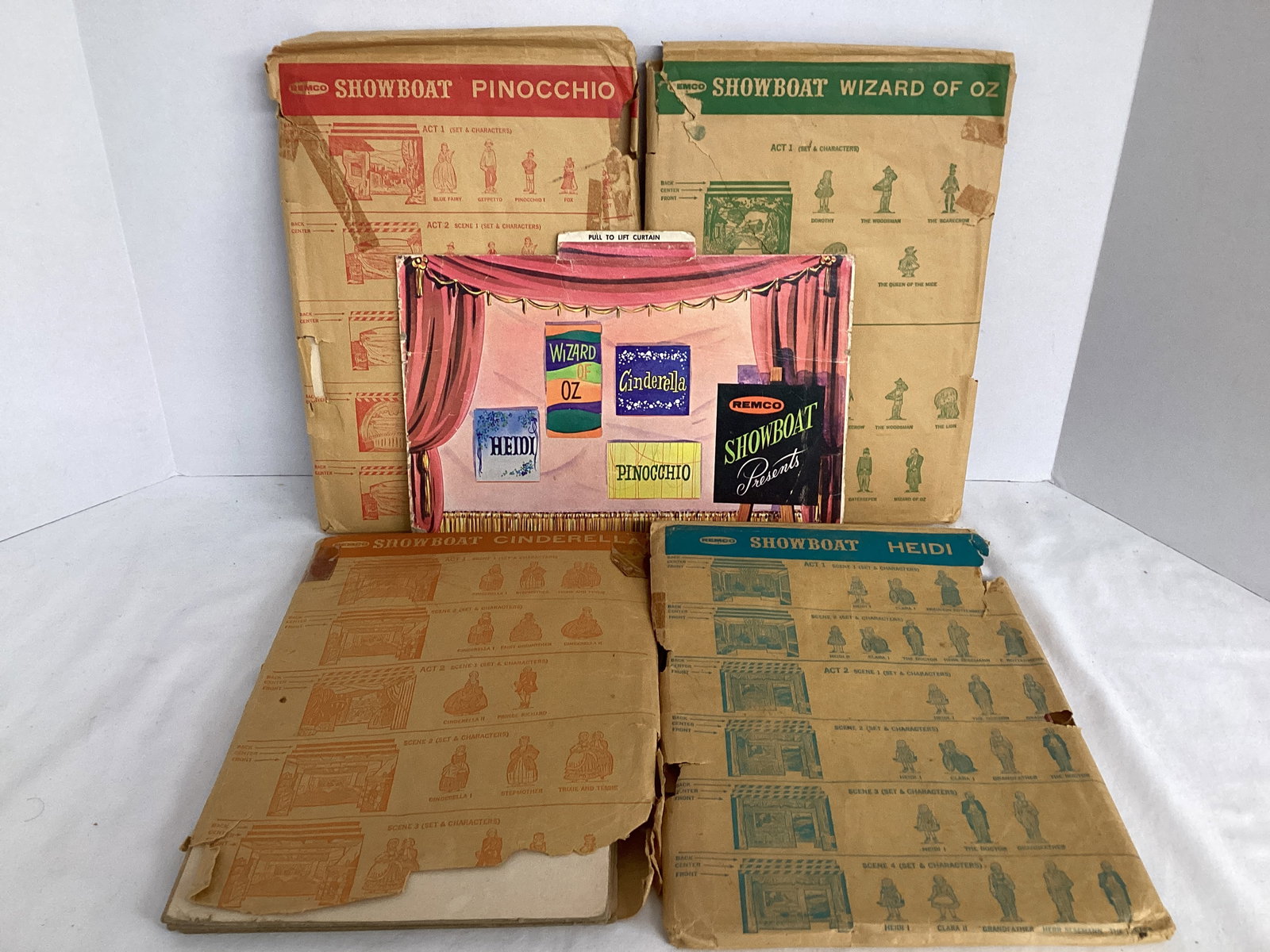 Vintage Remco Showboat Stage Kits (1 of 6)