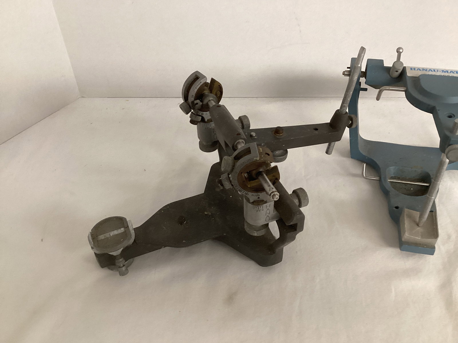 Two Hanua Non-Adjustable Dental Articulators - 4