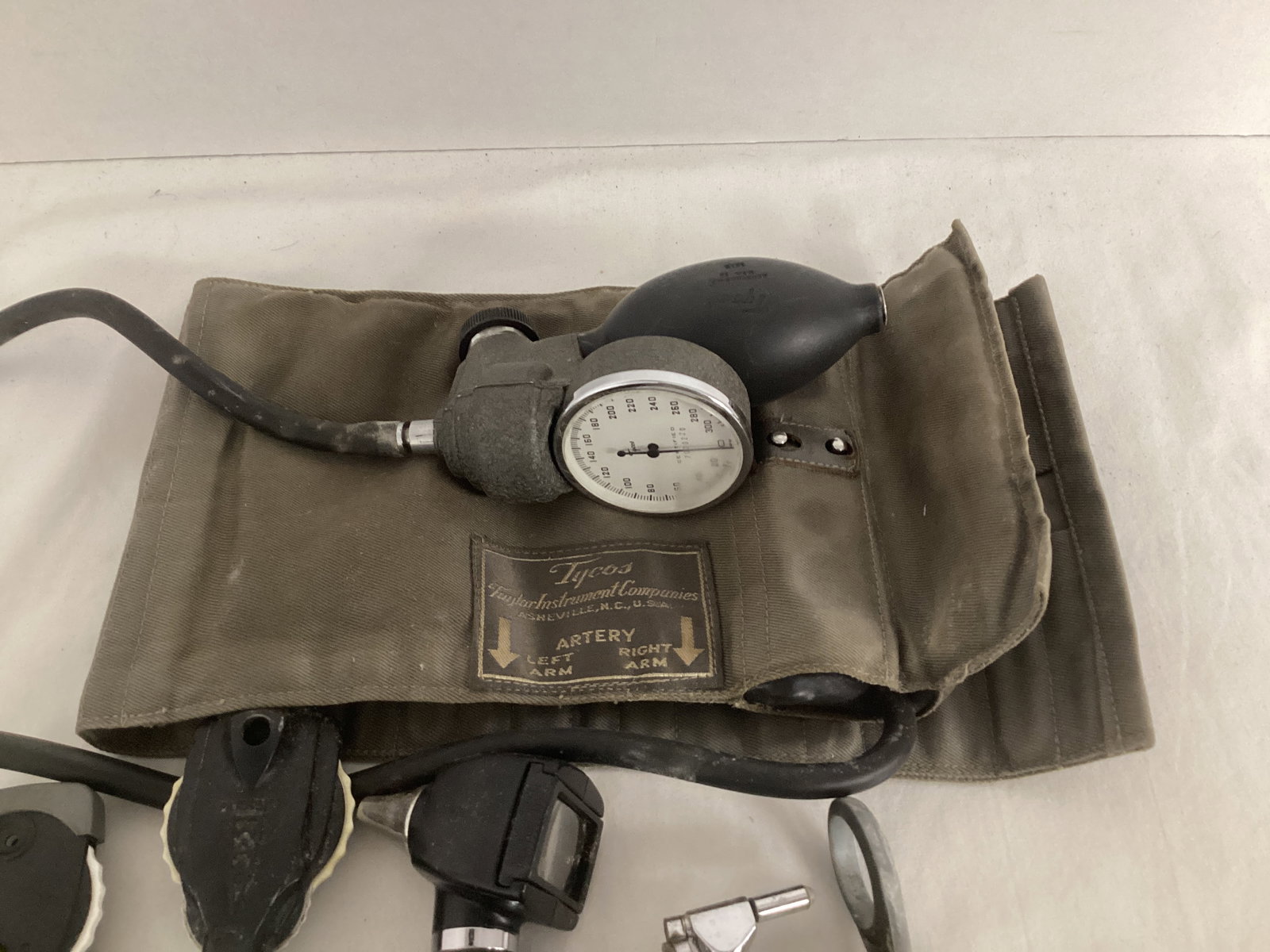 Vintage Blood Pressure Cuff and Medical Tools - 2