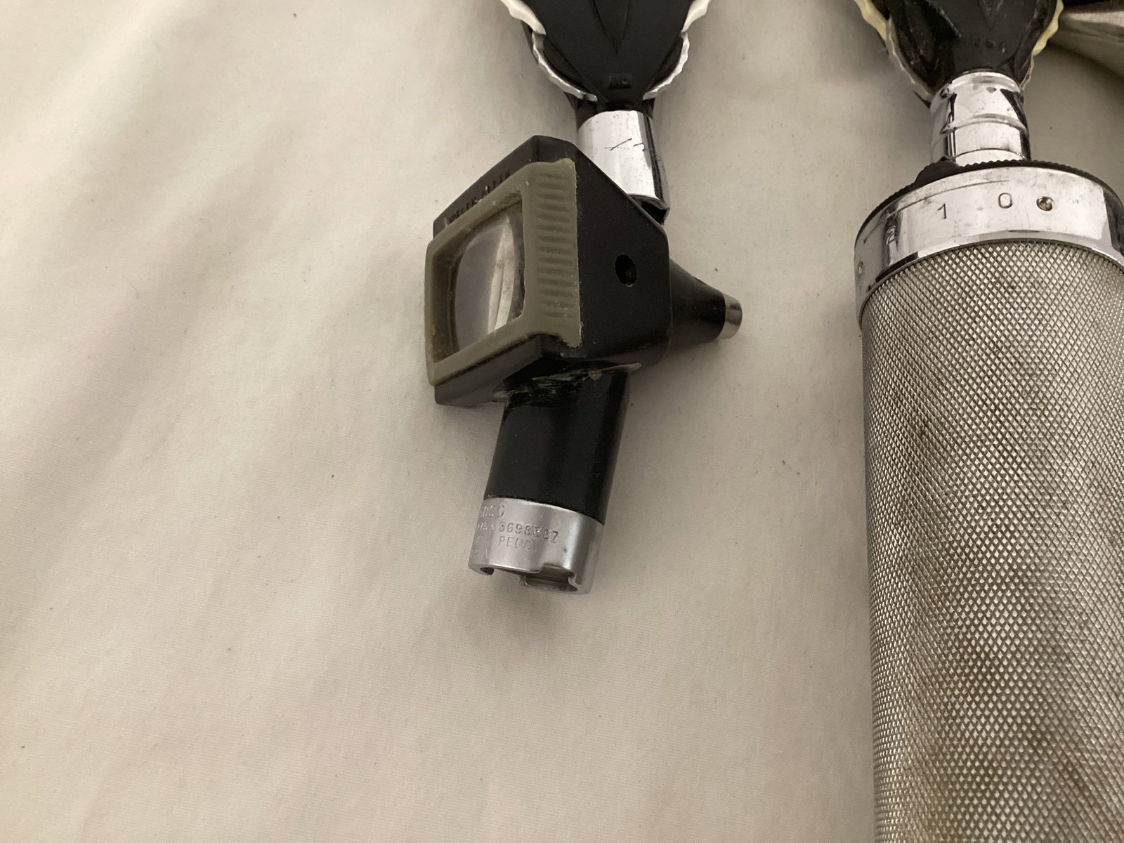 Vintage Blood Pressure Cuff and Medical Tools - 8