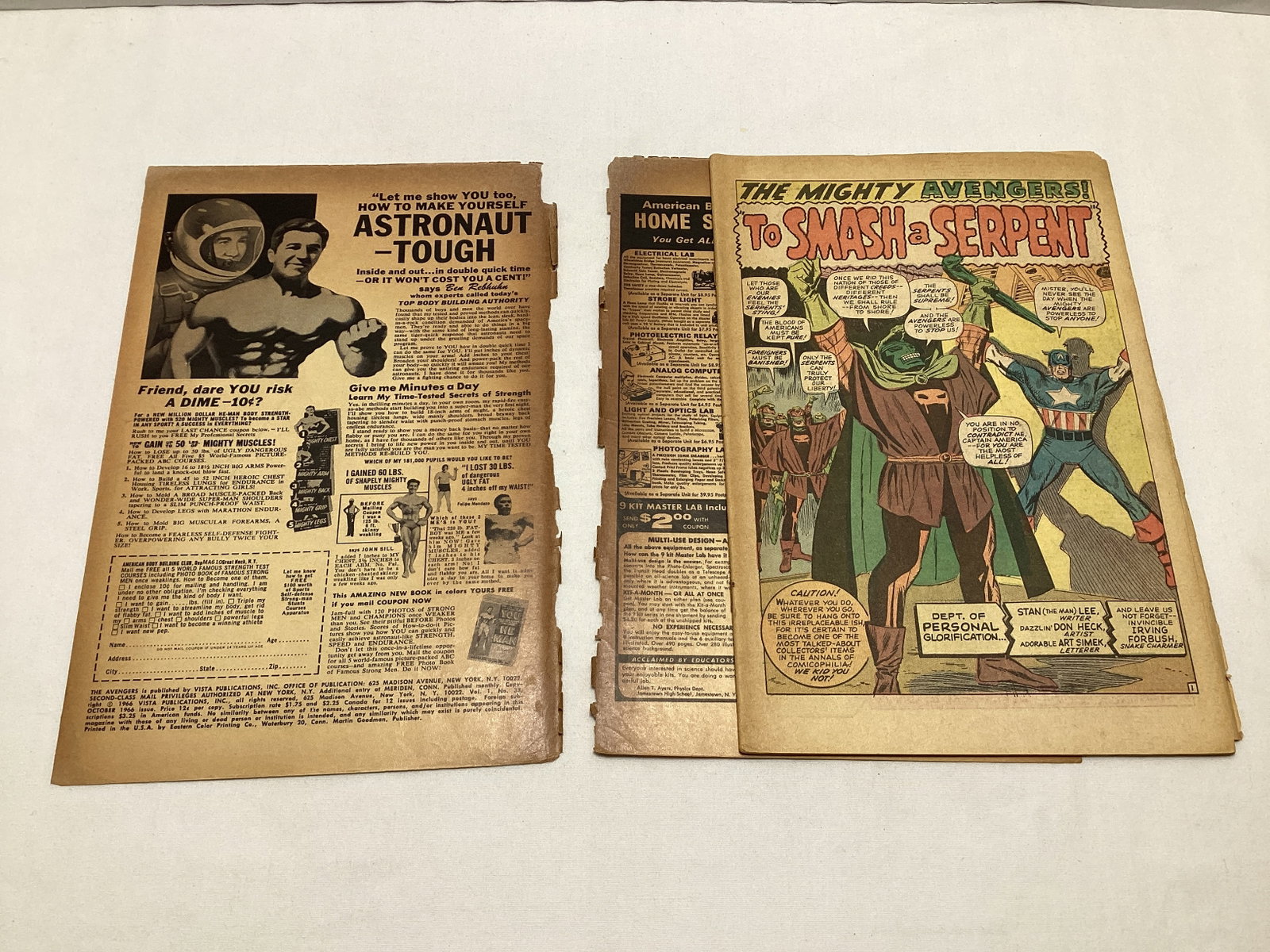 Avengers 33 Marvel Comic Book - 6